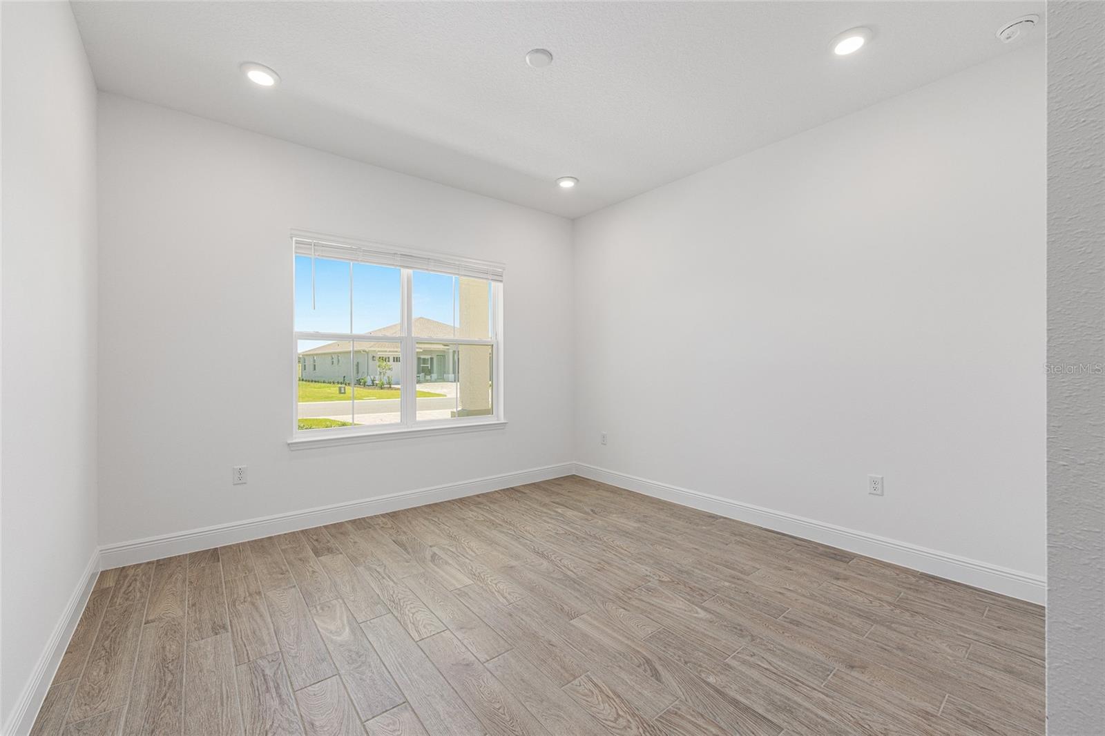 CANDLHER HILLS - Residential