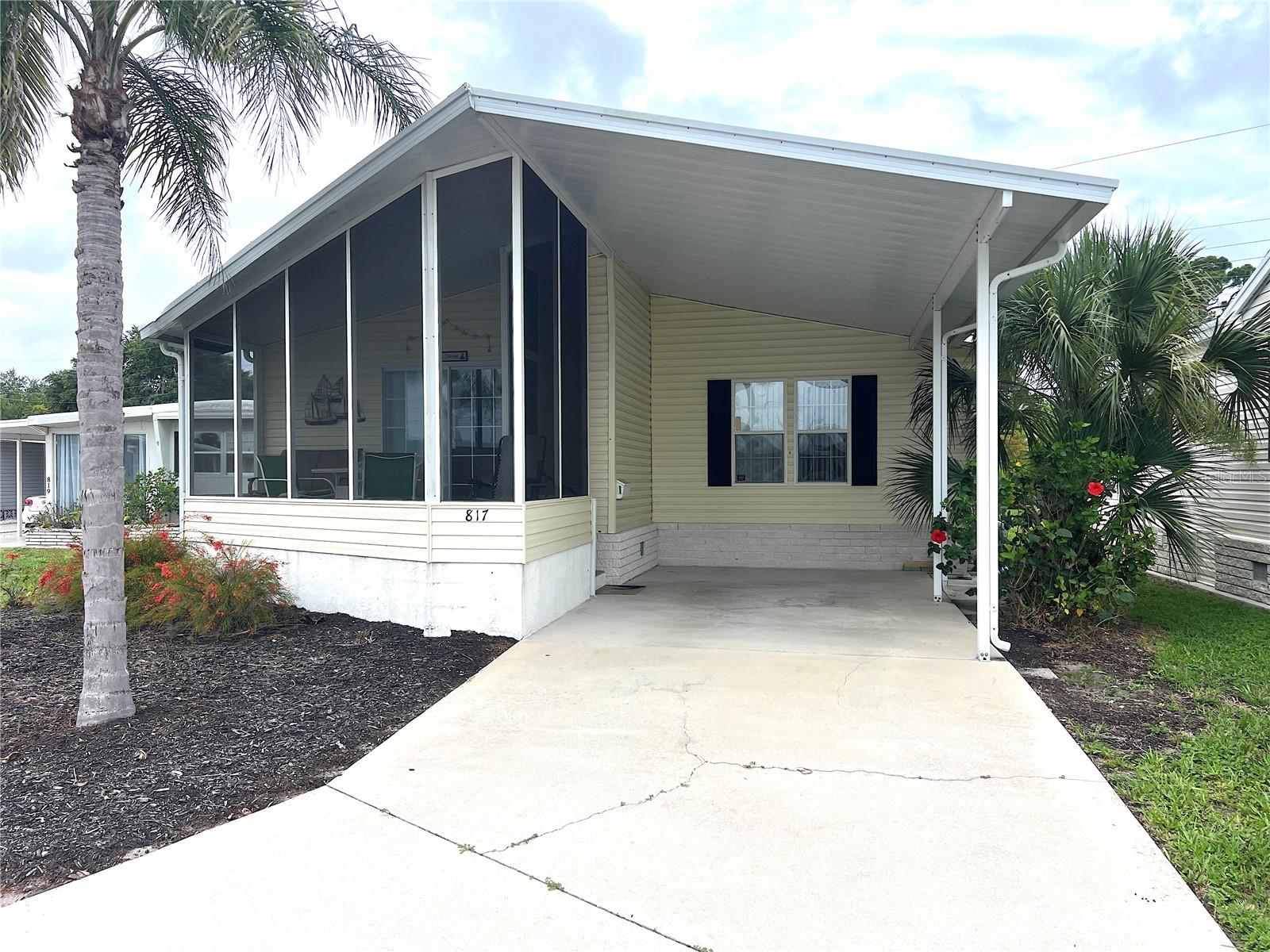 COUNTRY CLUB ESTATES - Residential