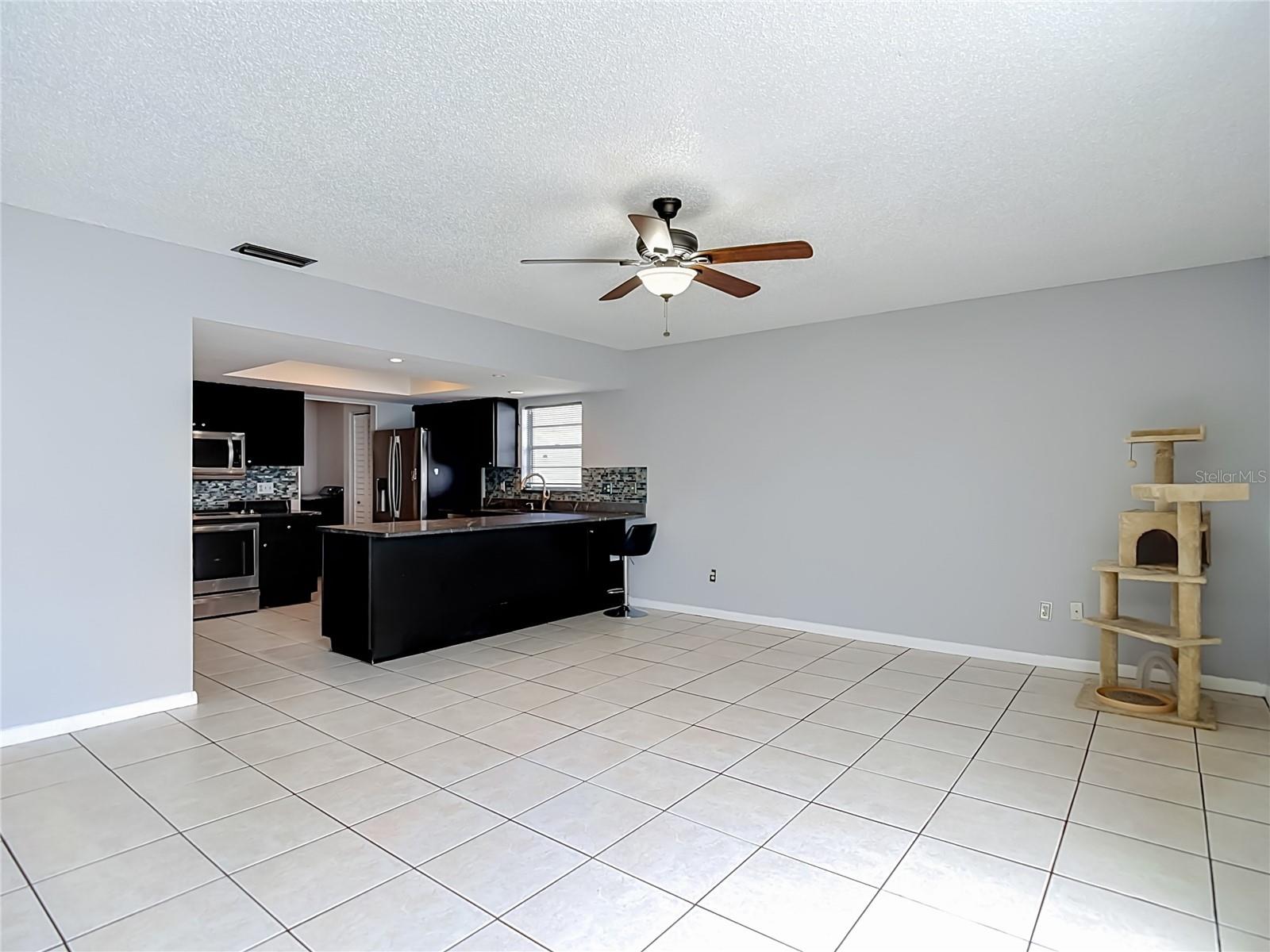 BLOOMINGDALE SEC C UNIT 3 - Residential