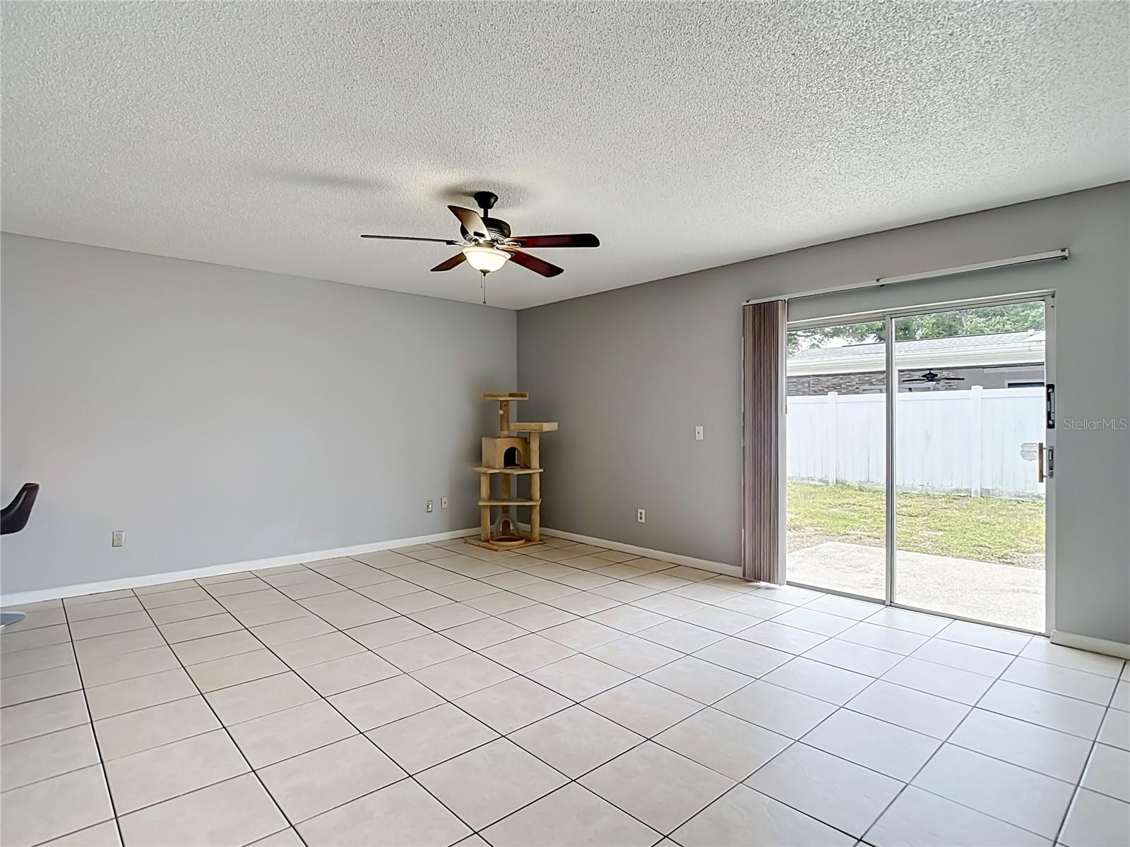 BLOOMINGDALE SEC C UNIT 3 - Residential