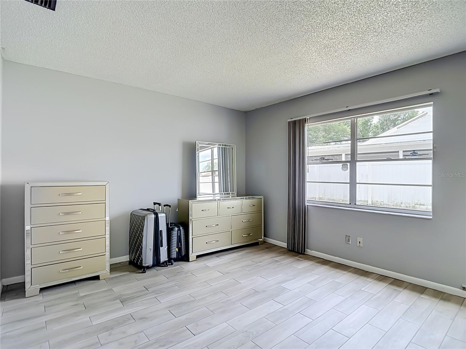 BLOOMINGDALE SEC C UNIT 3 - Residential