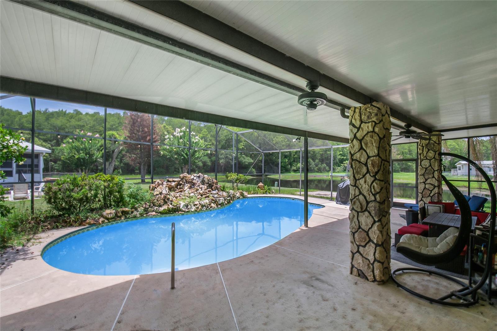 BROADMOOR - Residential