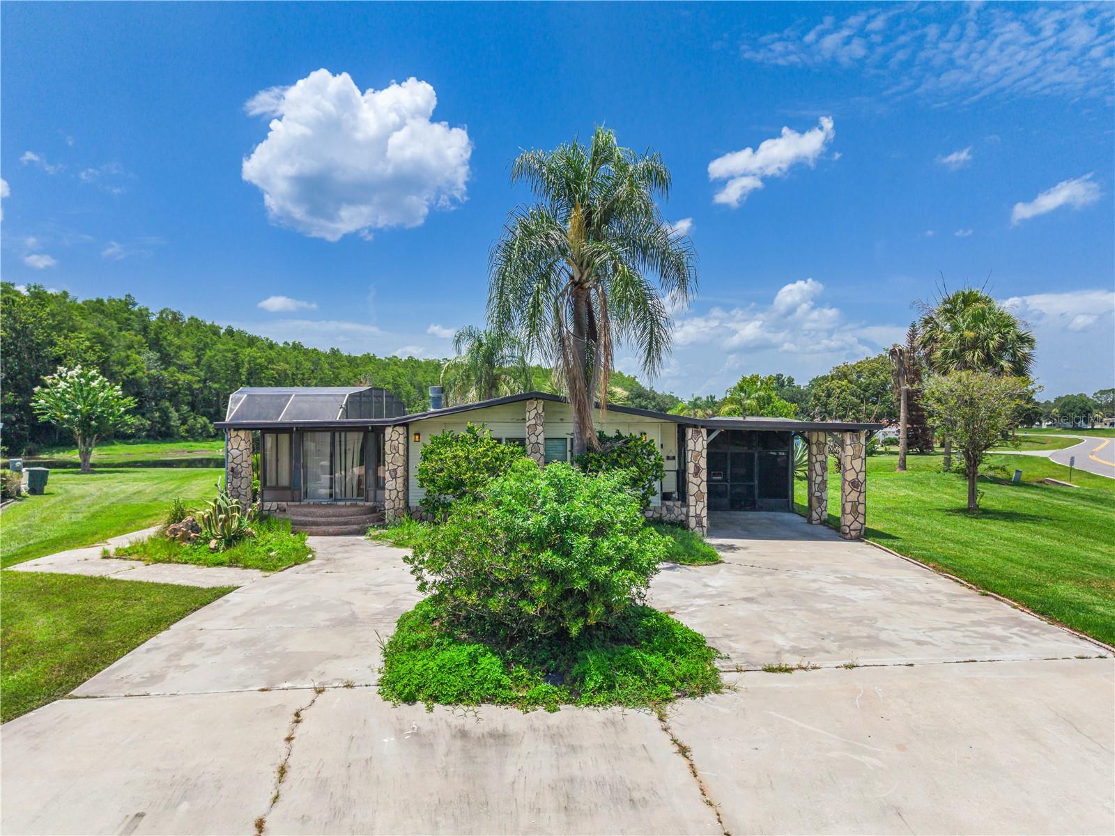 BROADMOOR - Residential