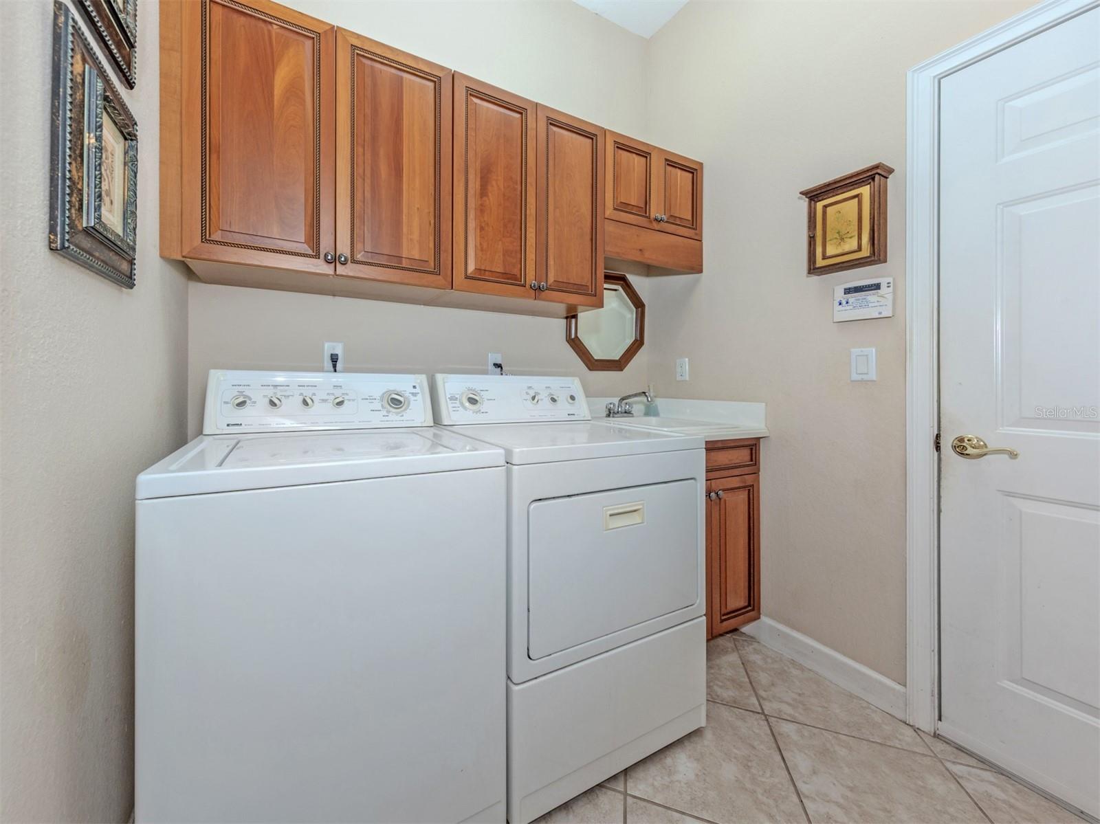 VENETIAN GOLF & RIV CLUB PH 02F - Residential