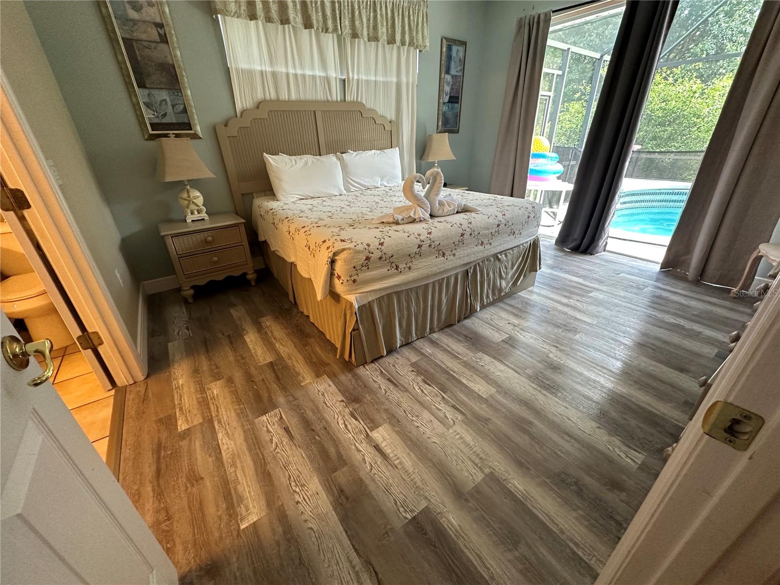 SUNSET LAKES PH 1 - Residential