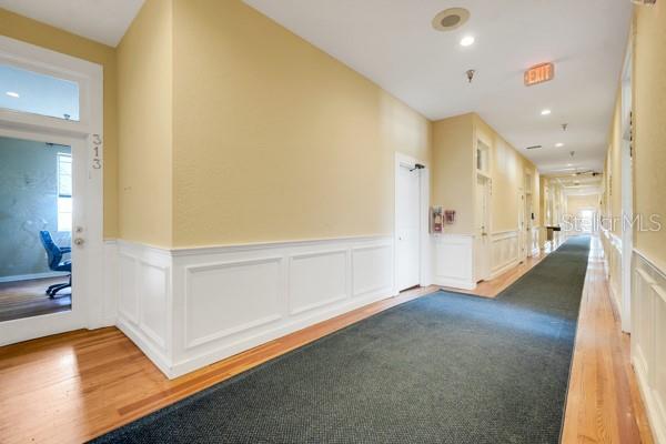 MOUNT DORA - Commercial Sale