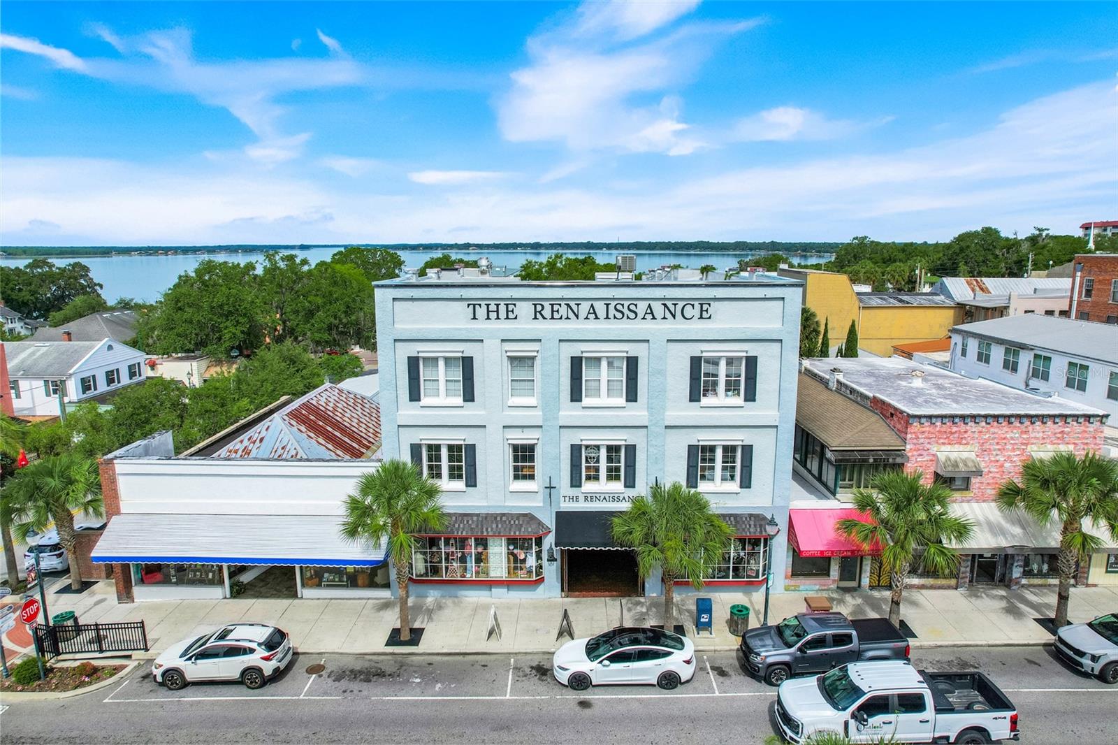MOUNT DORA - Commercial Sale