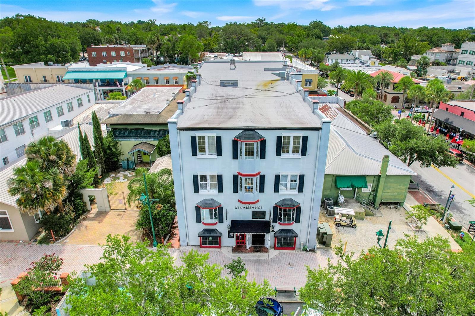 MOUNT DORA - Commercial Sale