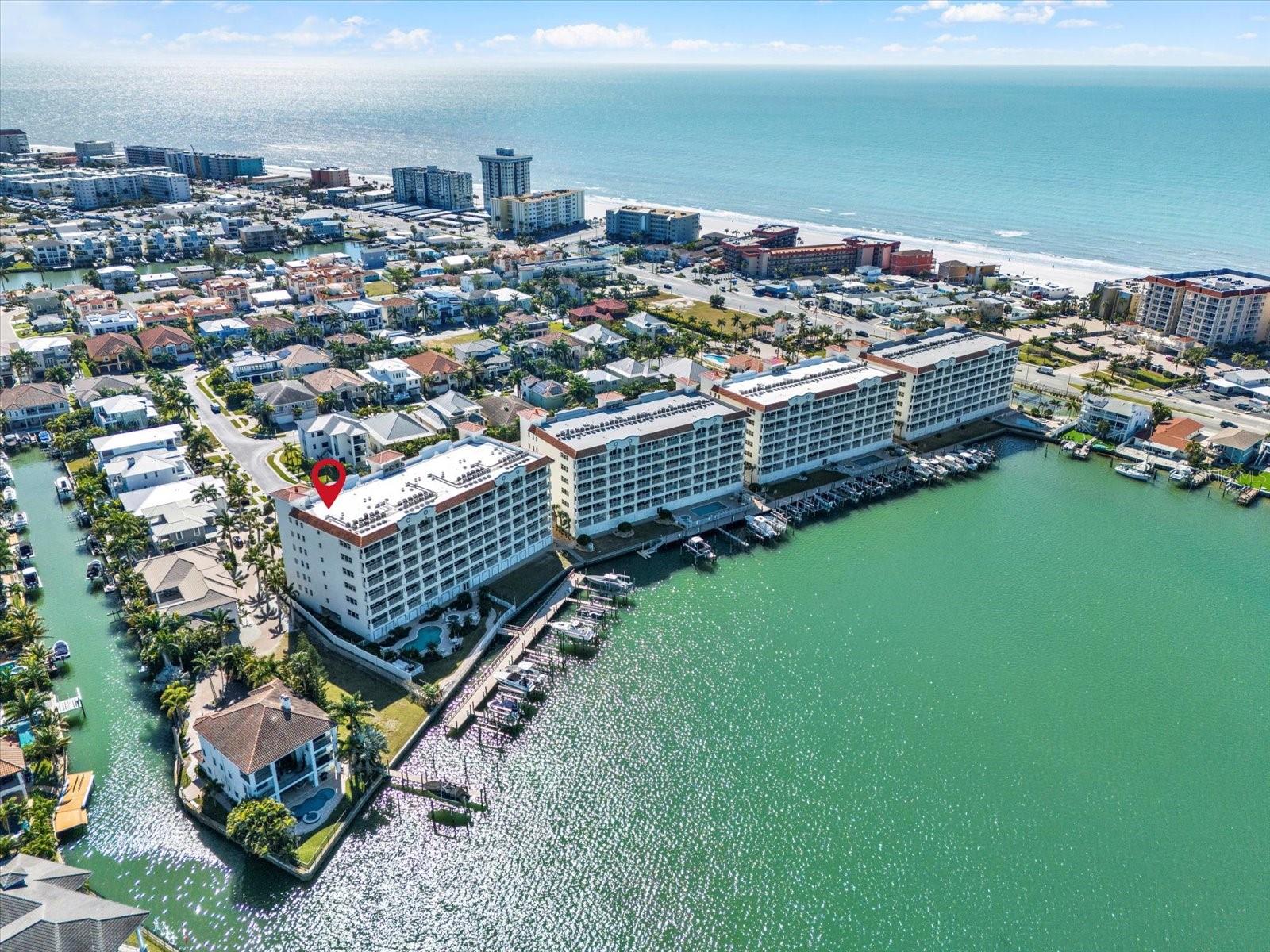 LA BAHIA CONDO - Residential