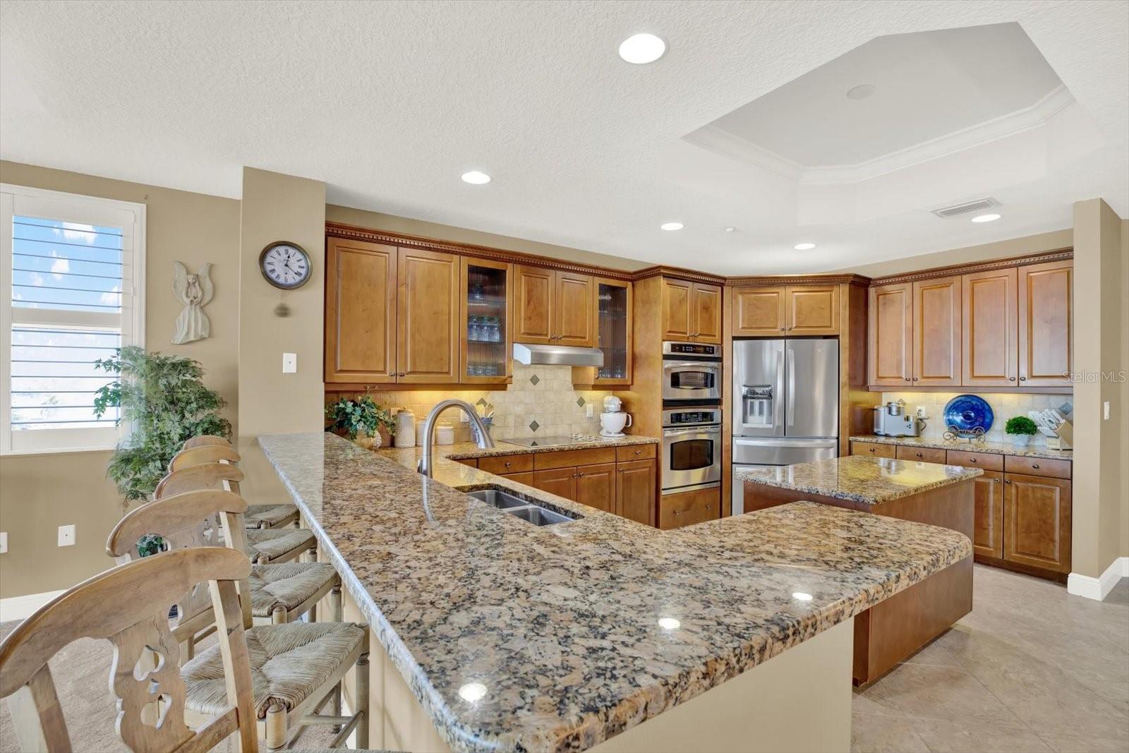 LA BAHIA CONDO - Residential