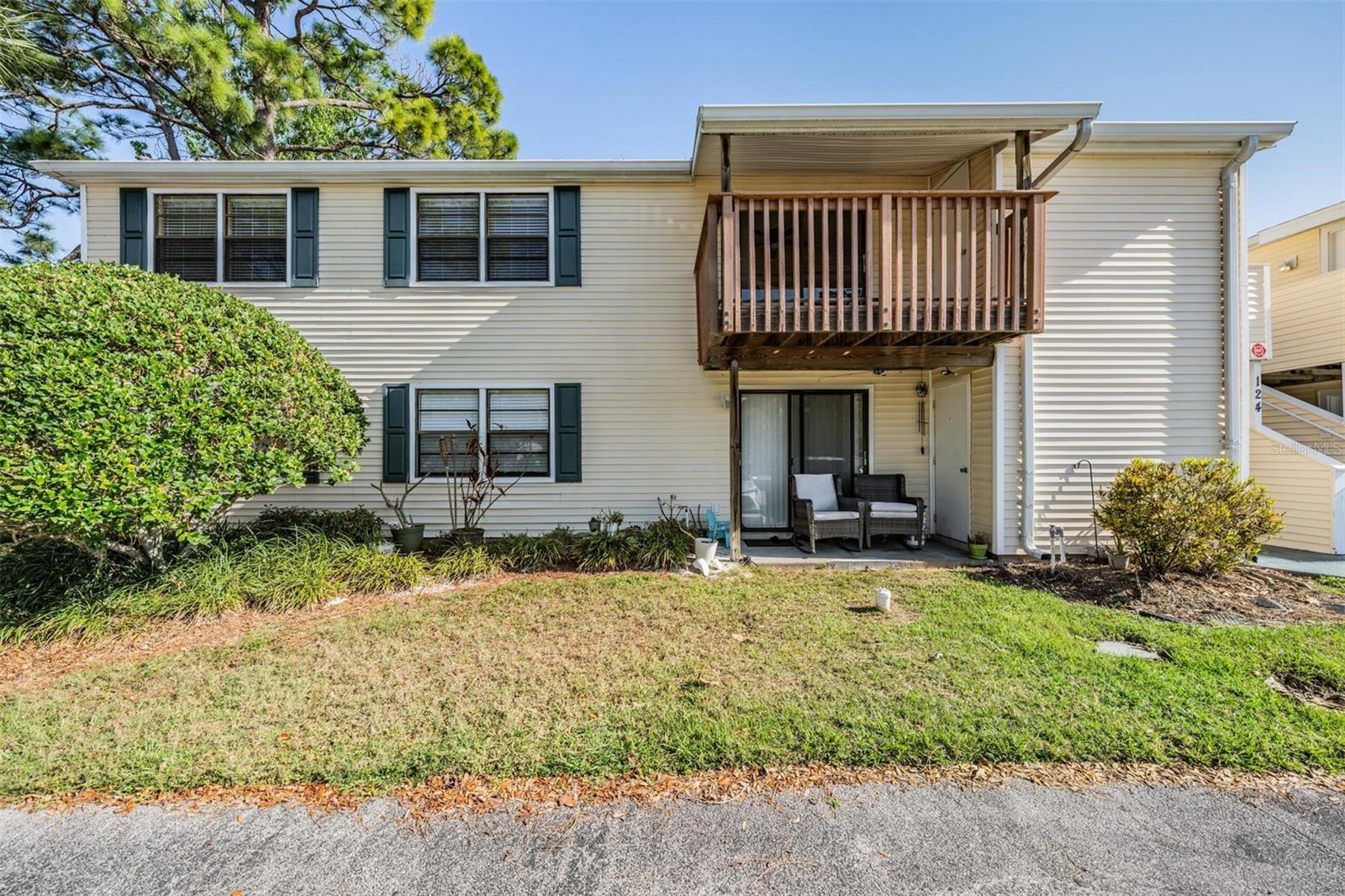 Investor-friendly opportunity: This turn-key property currently has a cash flowing year-long tenant in place, making it an excellent 1031 exchange option for investors seeking immediate rental income with a low-maintenance property.
Welcome to this beautifully fully remodeled 2-bedroom, 2-bathroom condo located at 124 Loblolly Ct, Unit H in desirable Oldsmar. This move-in-ready home has been thoughtfully updated from top to bottom, featuring brand new carpet, fresh interior paint, and new appliances, creating a clean and modern living space ready for its next owner.
The spacious layout offers comfortable living with two well-appointed bedrooms, including a primary suite with a private bathroom. The open living and dining area provides a comfortable setting for relaxing or entertaining, while the fresh upgrades throughout give the home a bright, refreshed feel.
Located in a quiet, well-maintained community, residents enjoy the convenience of nearby parks, swimming pool, playground, tennis, basketball and racquetball courts, shopping, dining, and easy access to major commuting routes. The location provides quick connectivity to both Tampa and Clearwater, while still enjoying the charm and waterfront lifestyle of Oldsmar along Tampa Bay.
Whether you're looking for an investment property or a future personal residence, this fully updated condo offers comfort, convenience, and long-term value in a highly desirable Tampa Bay location.