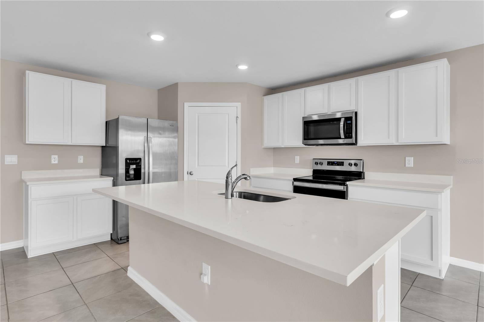 BRIARWOOD PH 2 & 3 PB 38 PG 94 - Residential