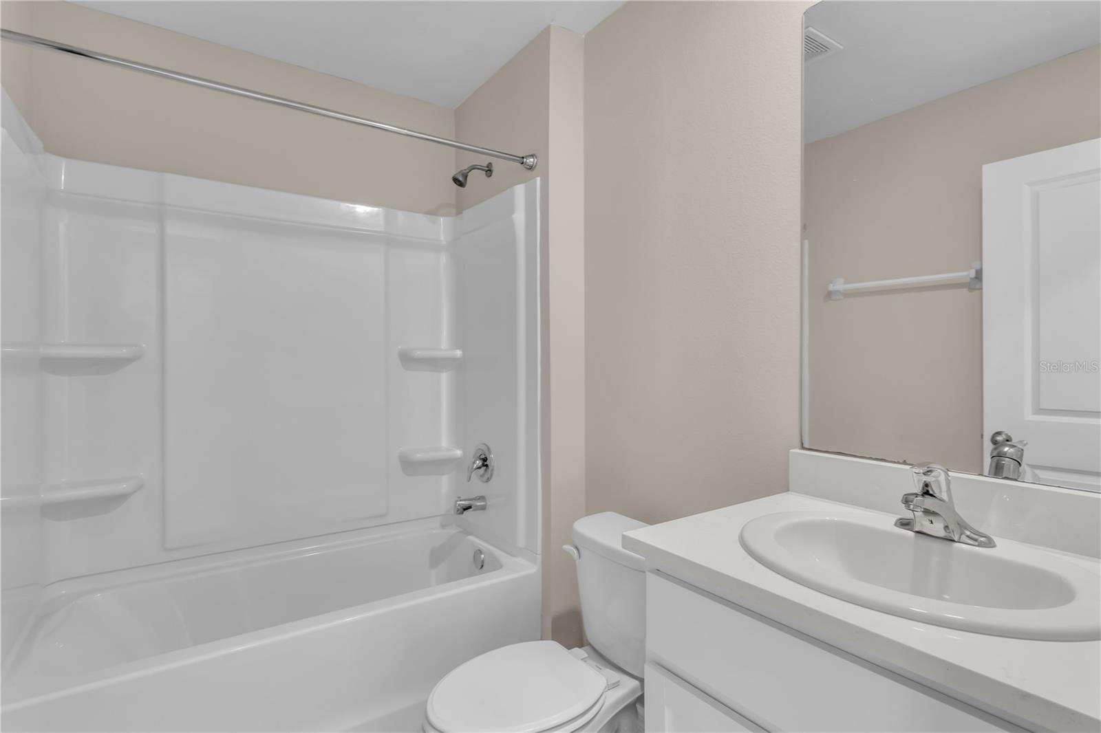 BRIARWOOD PH 2 & 3 PB 38 PG 94 - Residential
