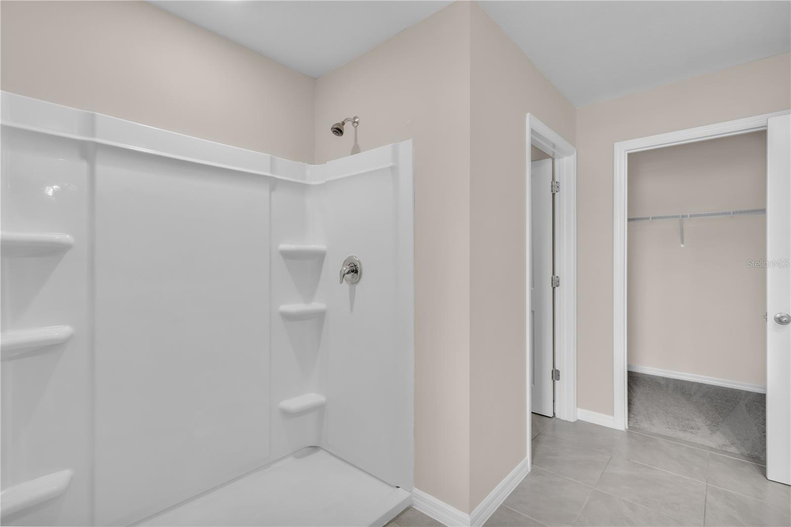 BRIARWOOD PH 2 & 3 PB 38 PG 94 - Residential