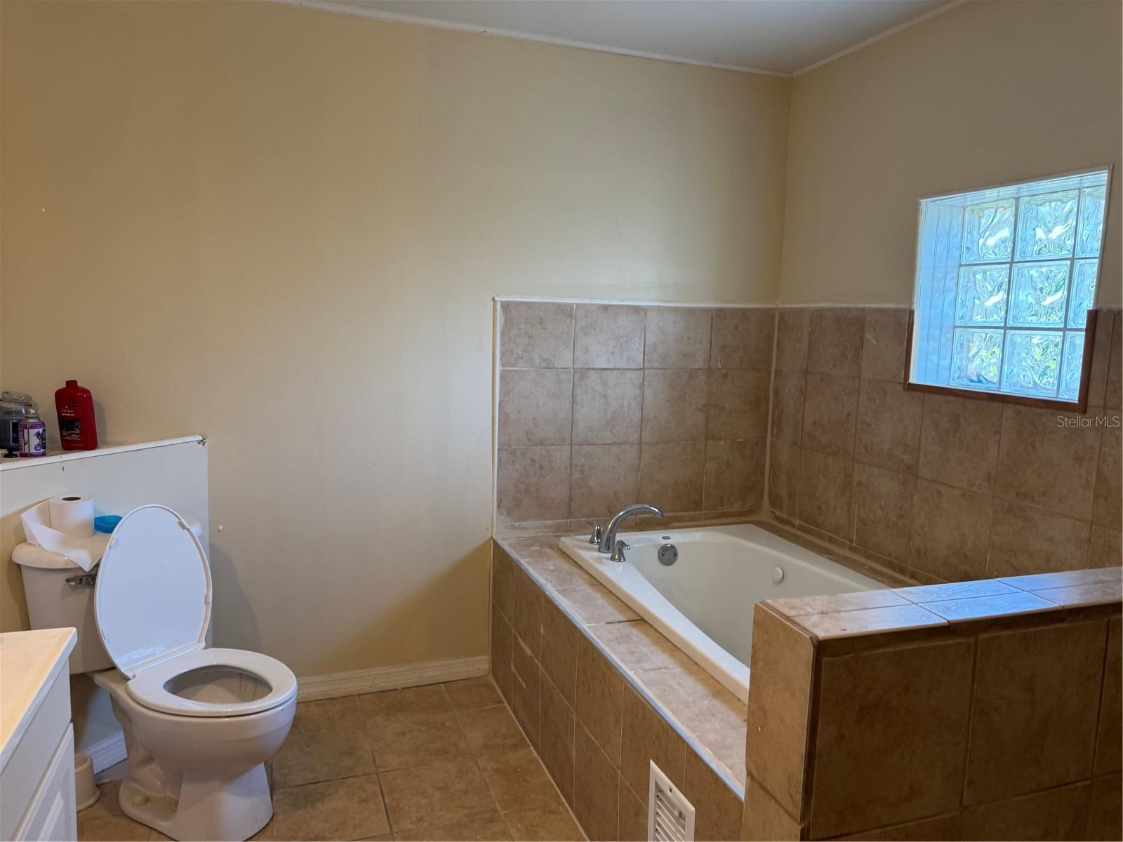 DREAM LAKE HEIGHTS - Commercial Sale
