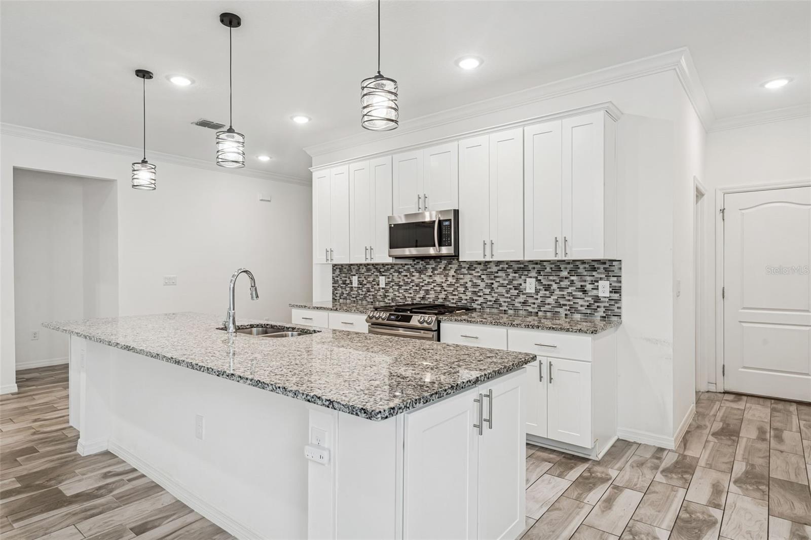 BRADFORD RIDGE - Residential