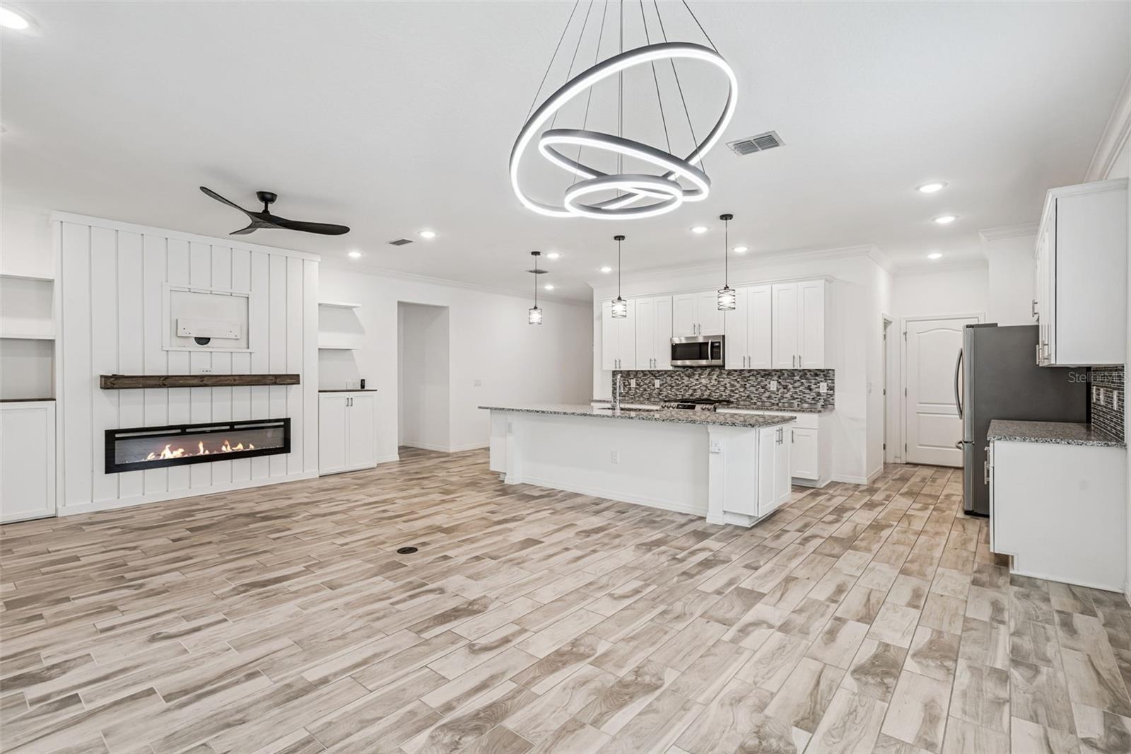 BRADFORD RIDGE - Residential