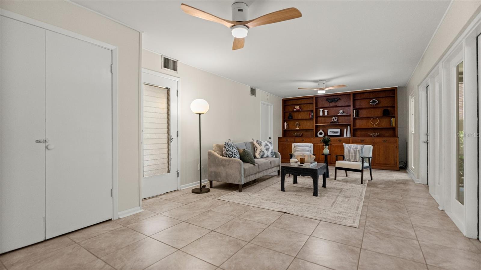 SKYLINE HEIGHTS - Residential