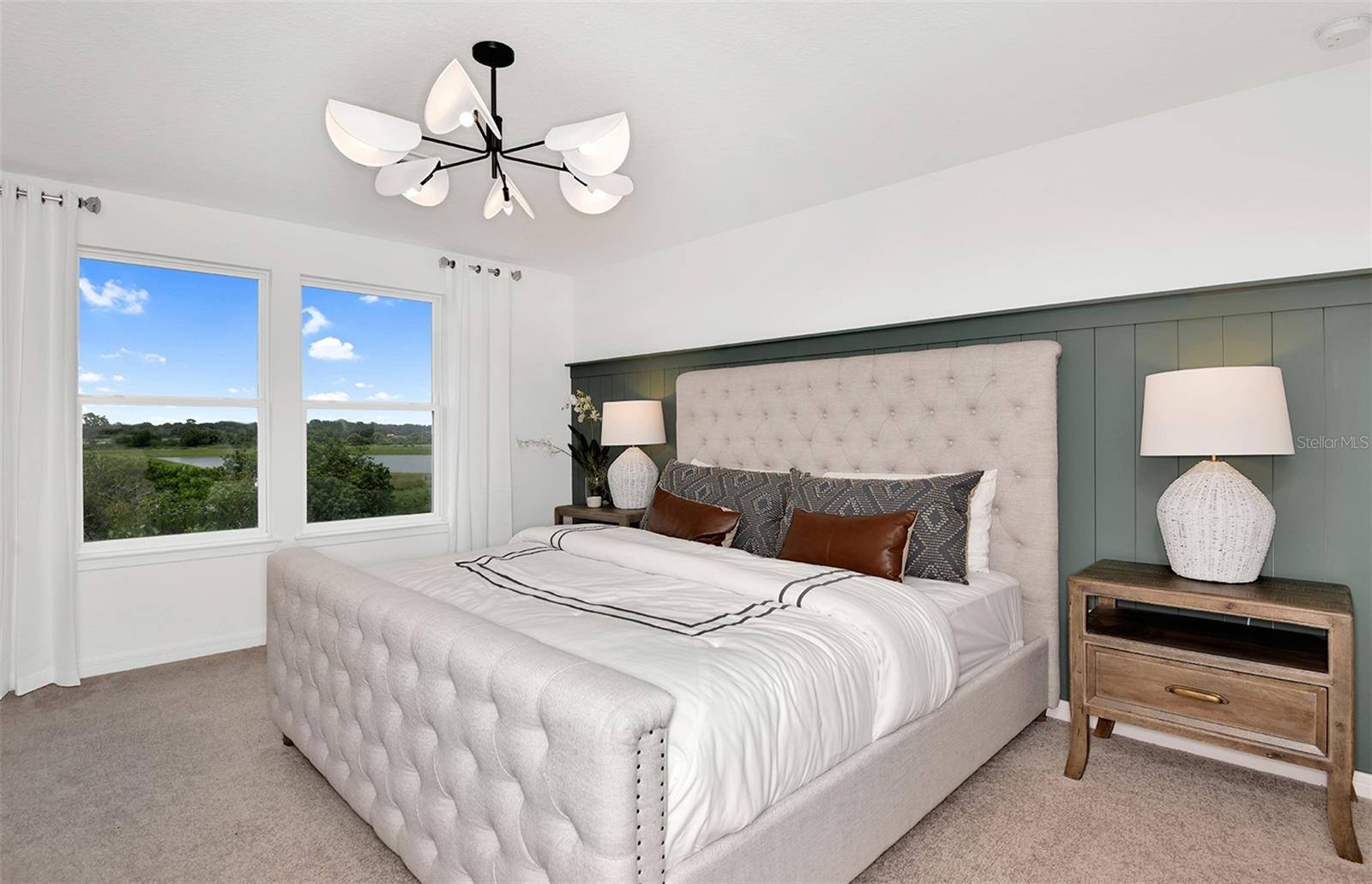 OAKFIELD LAKES - Residential