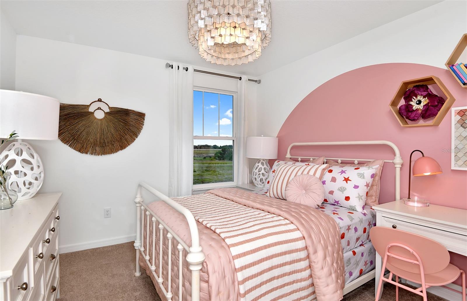 OAKFIELD LAKES - Residential