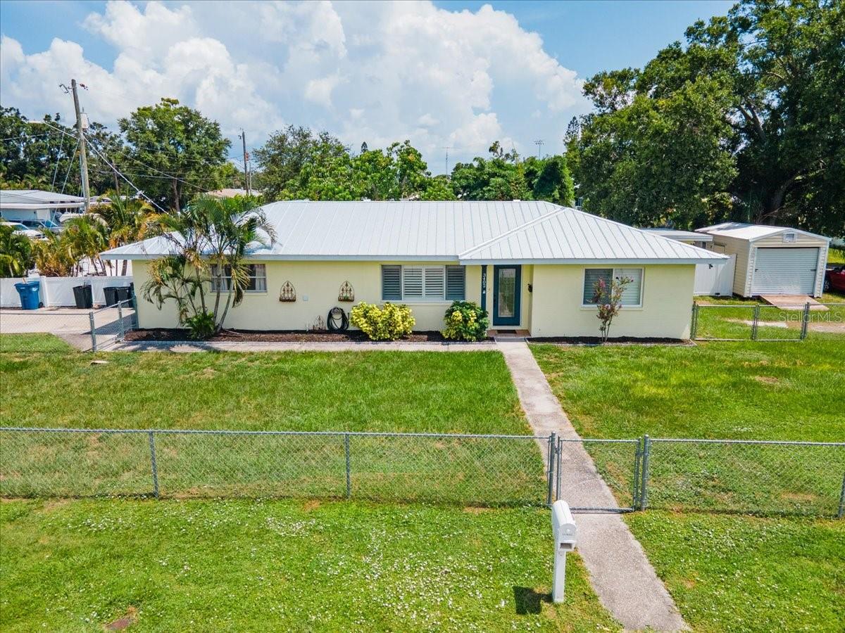 ACREAGE - Residential