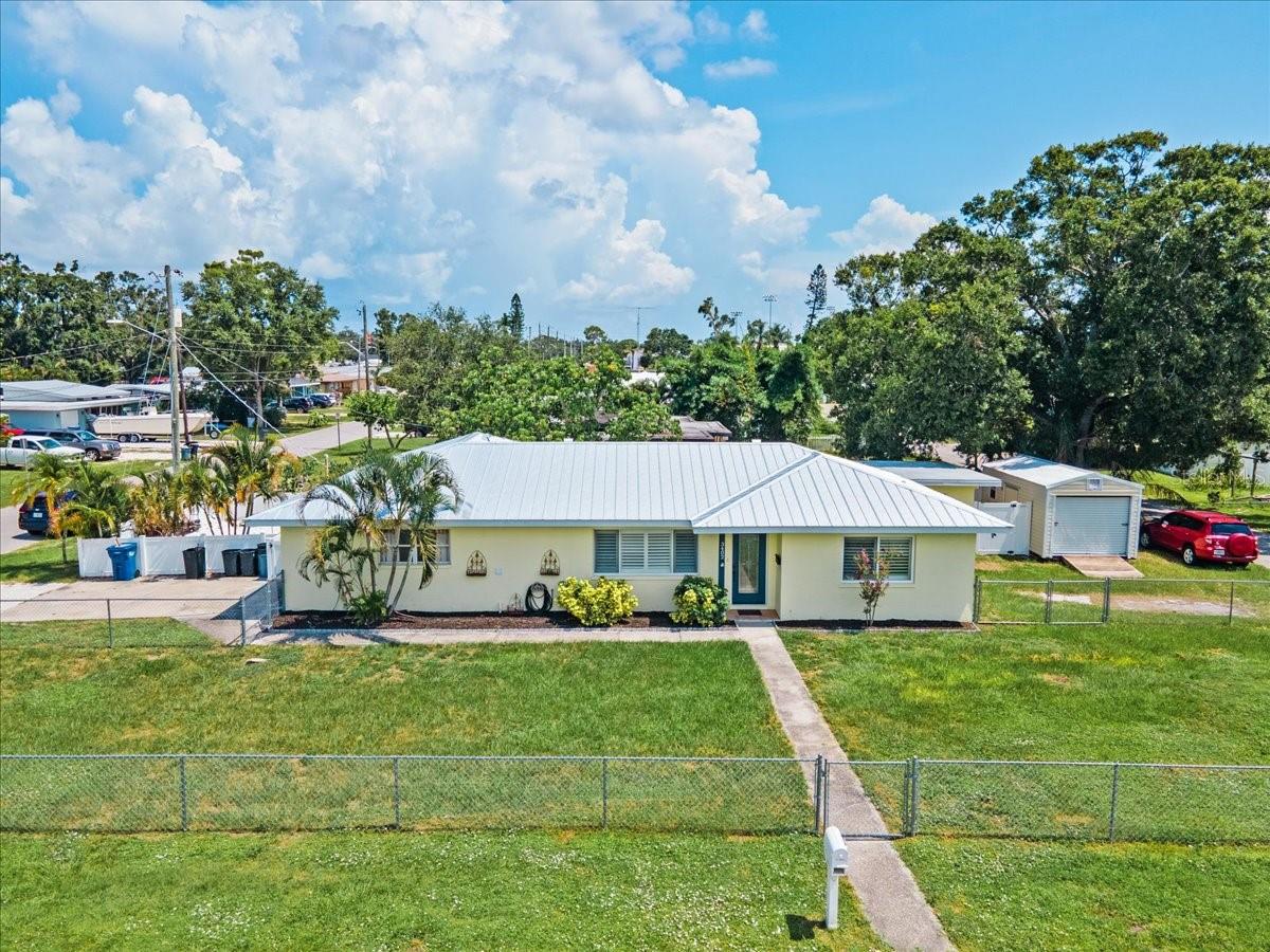 ACREAGE - Residential