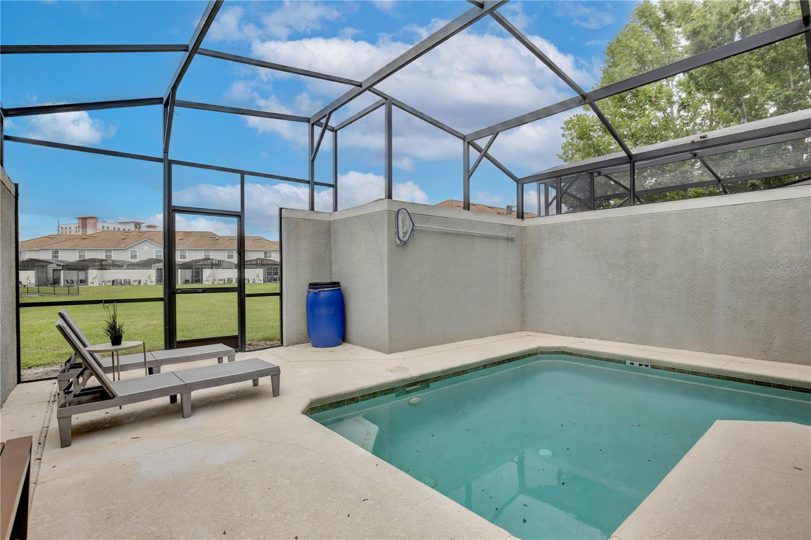 STOREY LAKE PH 2 - Residential