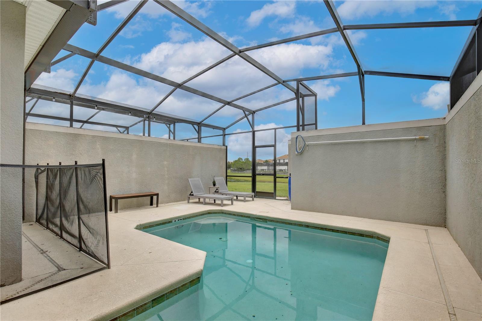 STOREY LAKE PH 2 - Residential