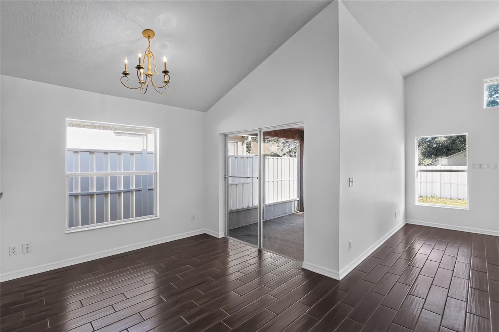 LEXINGTON VILLAGE PH III SUB - Residential