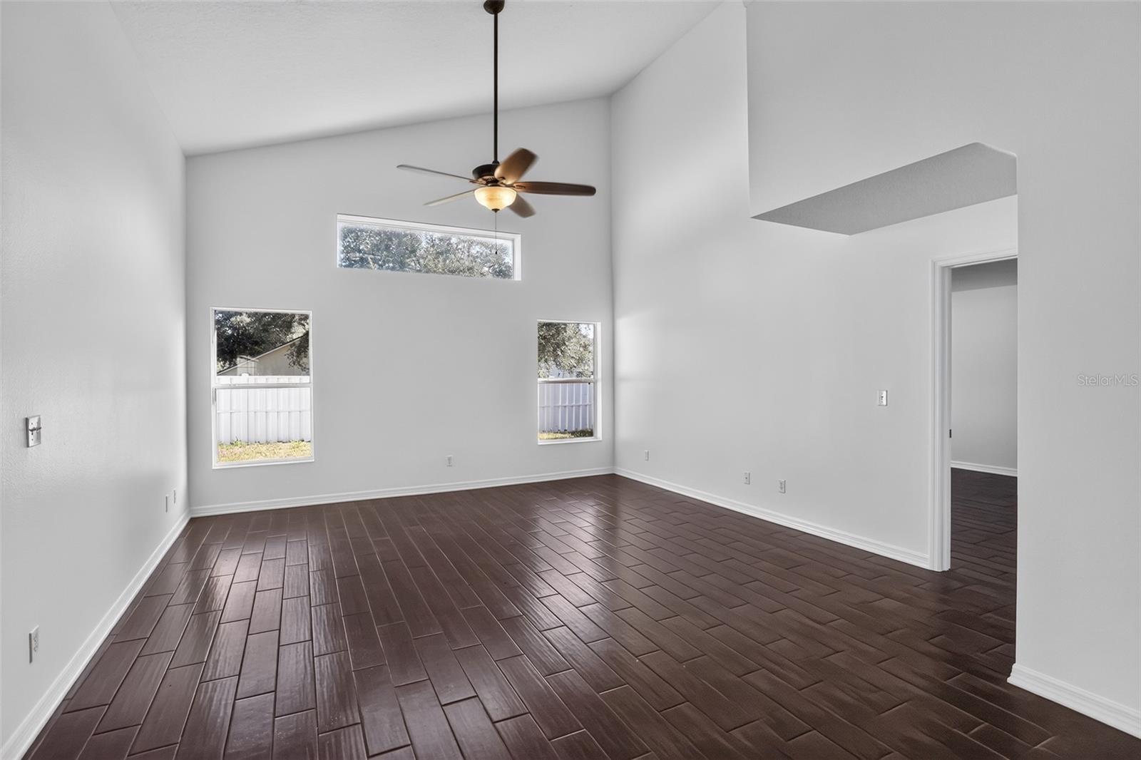 LEXINGTON VILLAGE PH III SUB - Residential