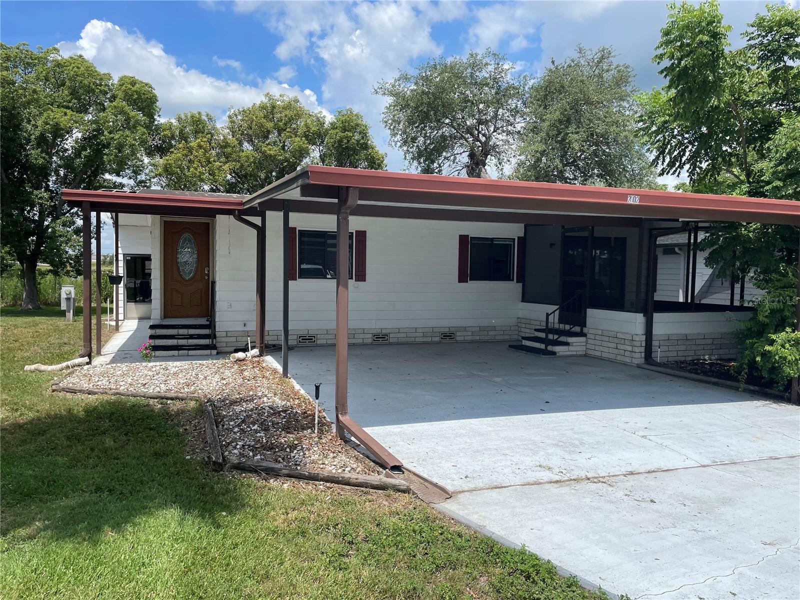 ZELLWOOD STATION COOP MH PARK - Residential