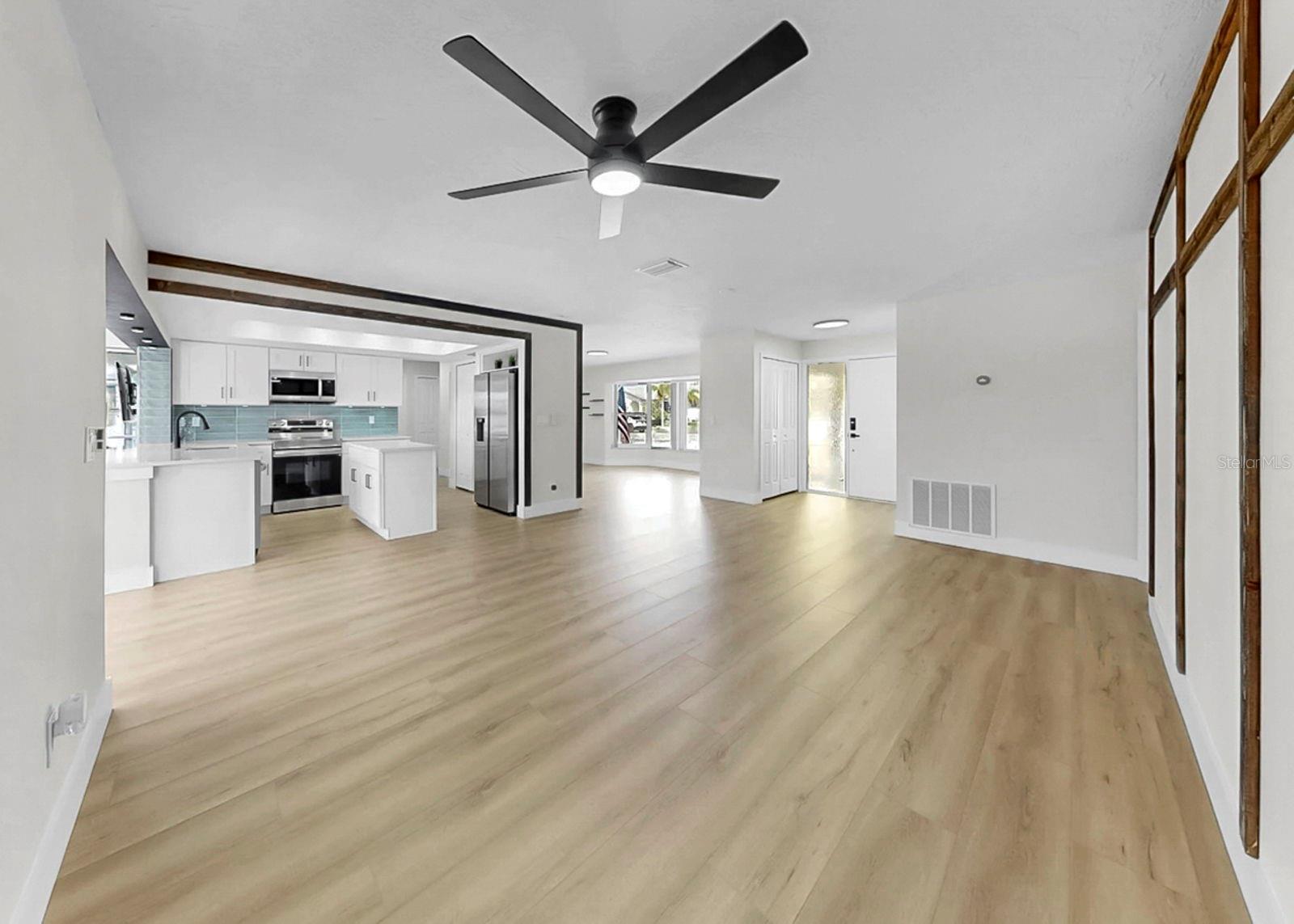 SABAL KEY UNIT 2 - Residential Lease
