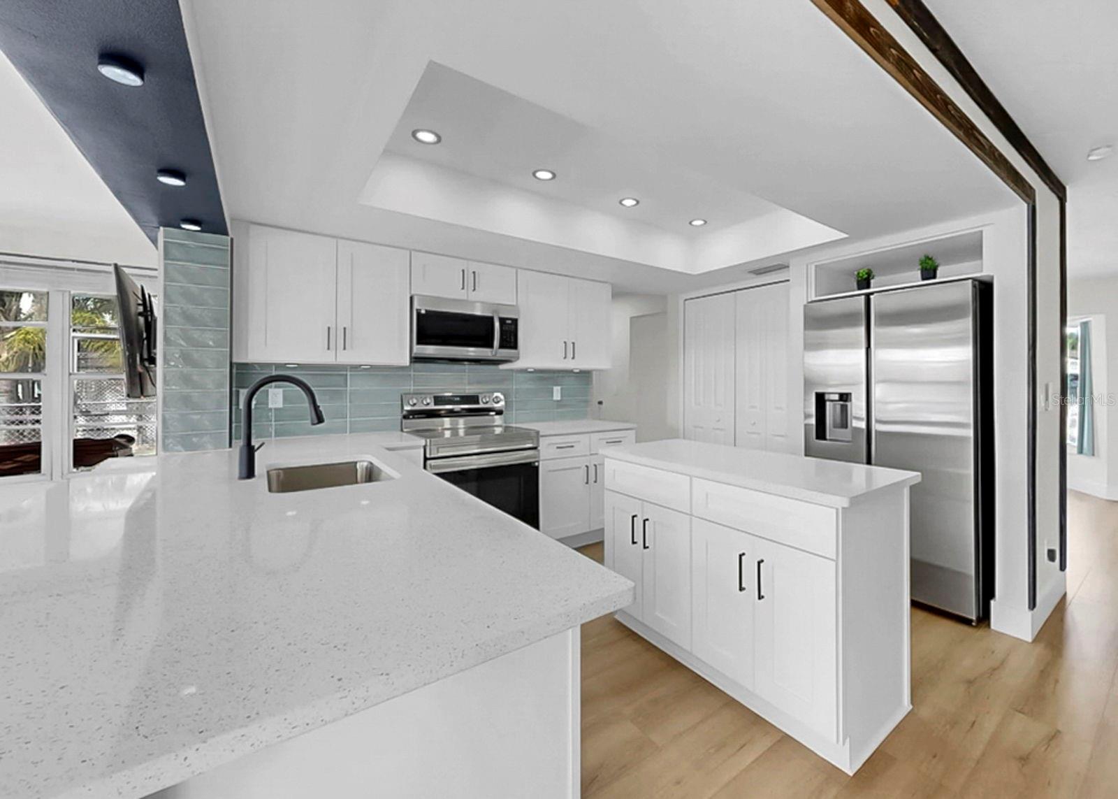 SABAL KEY UNIT 2 - Residential Lease
