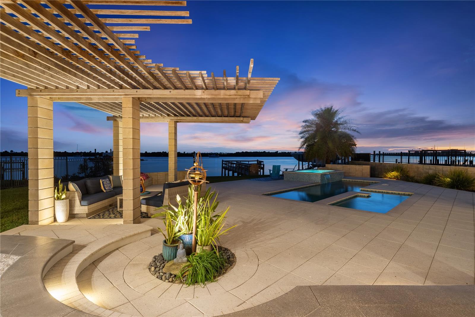 CHANNEL VIEW - Residential