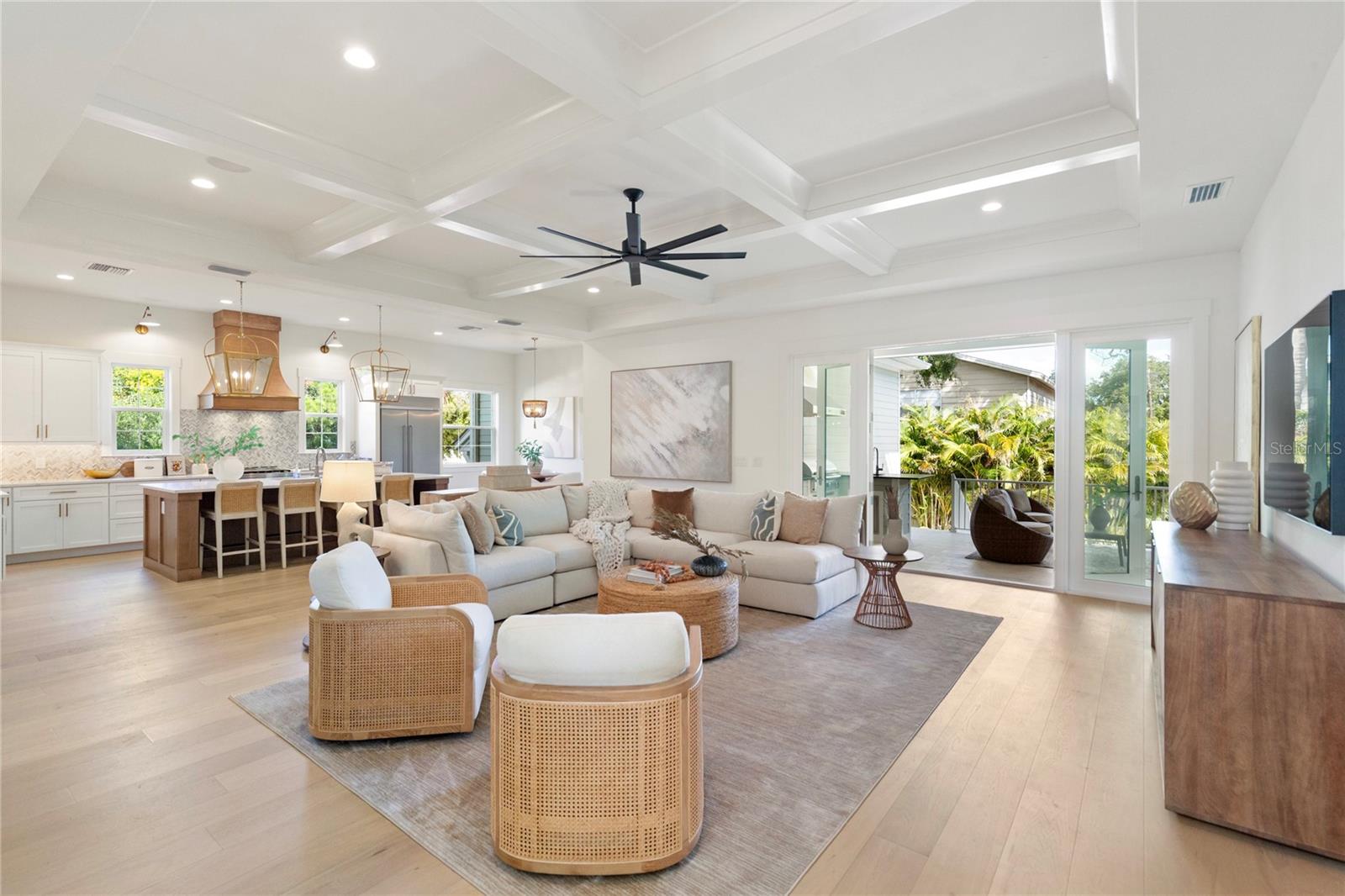 MARYLAND MANOR - Residential
