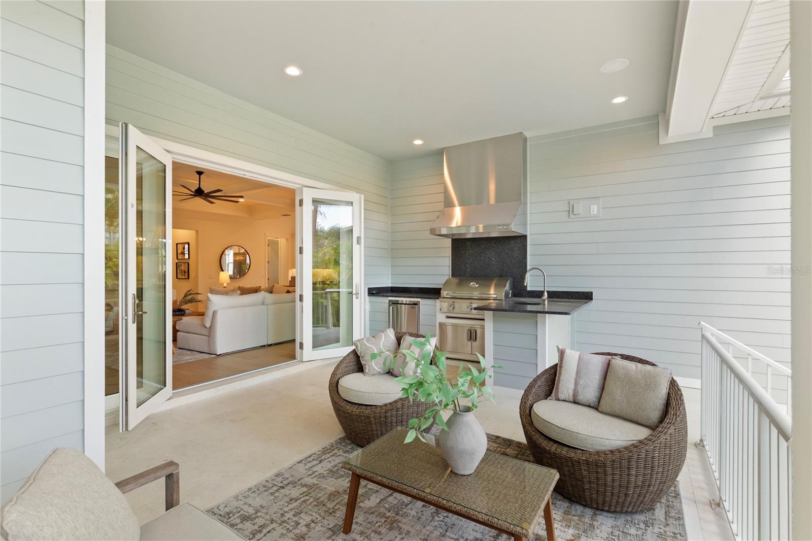 MARYLAND MANOR - Residential
