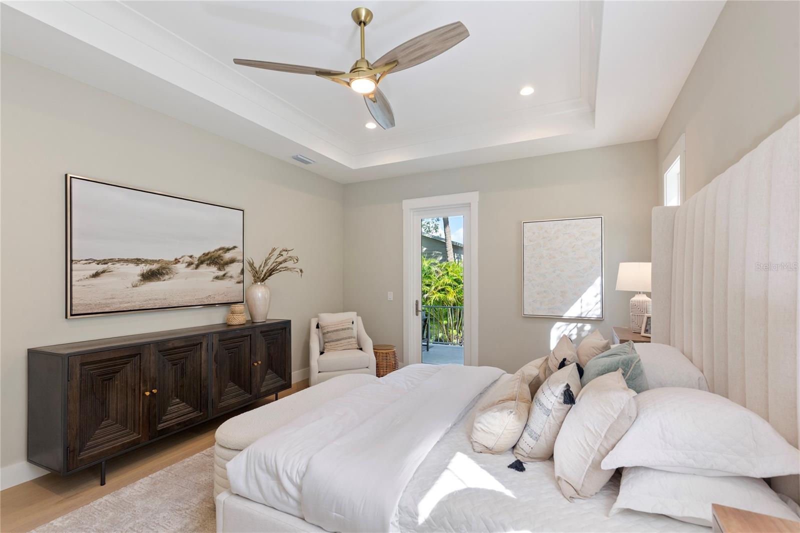 MARYLAND MANOR - Residential