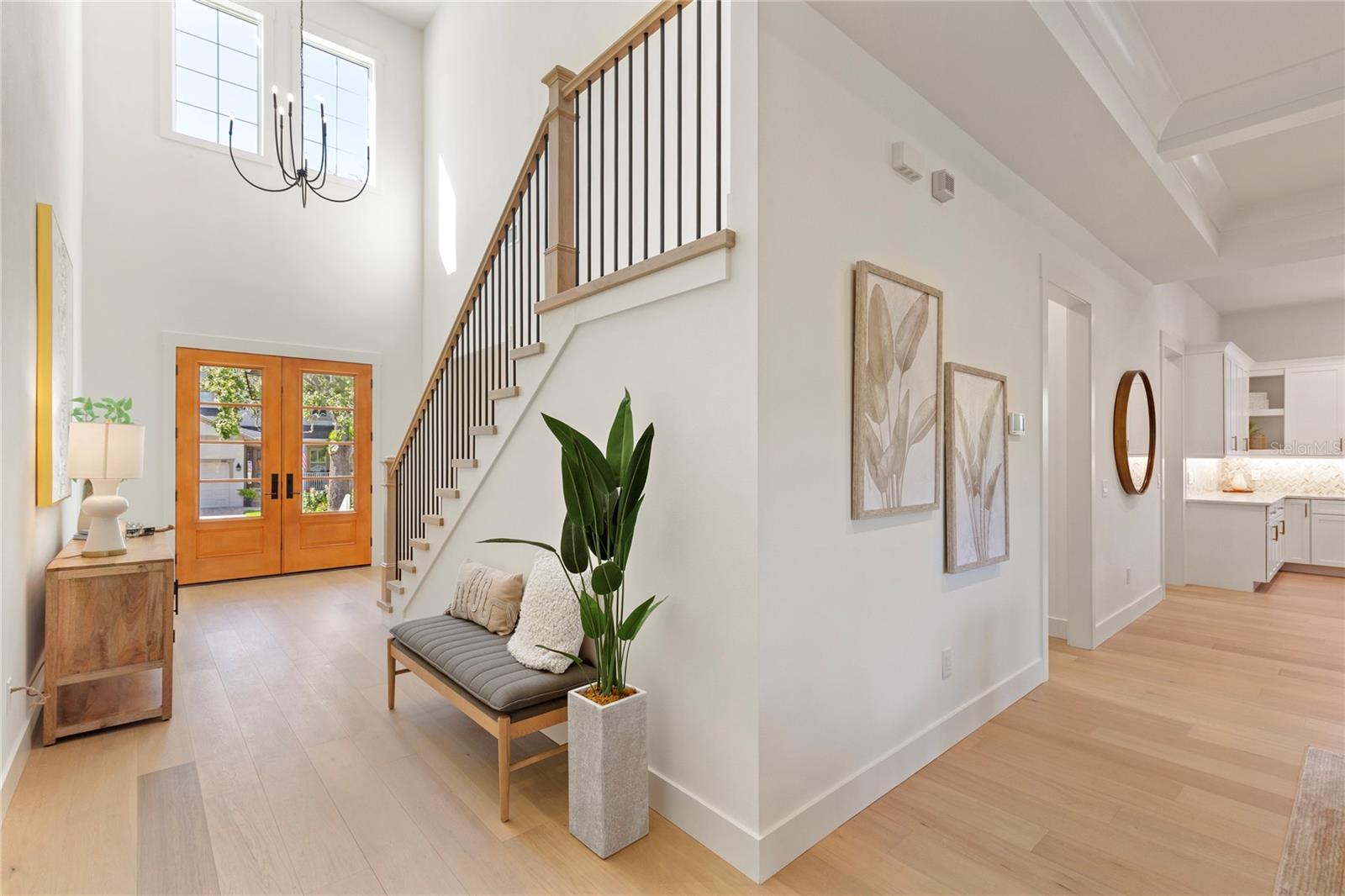 MARYLAND MANOR - Residential