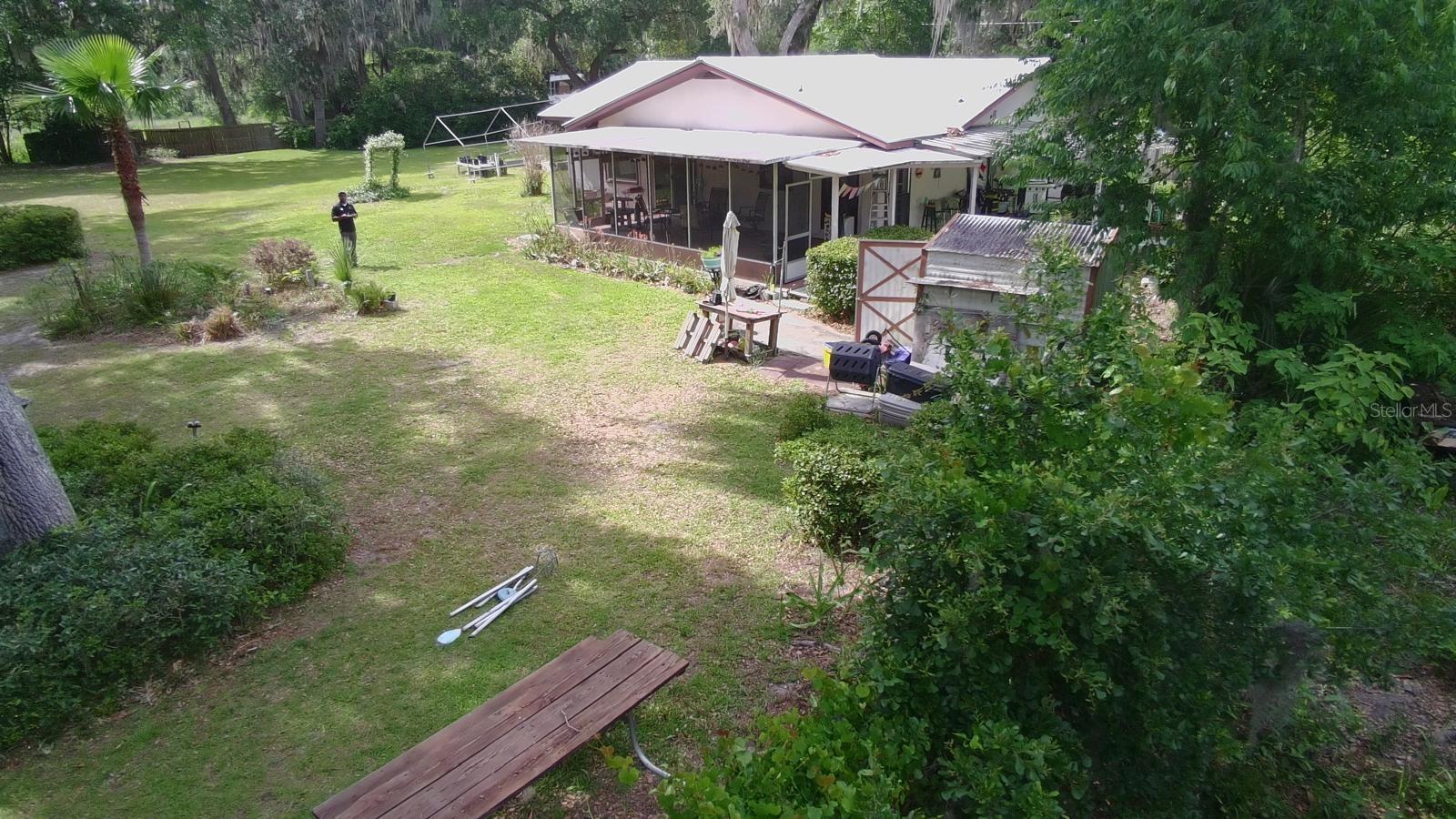 LAKE & FOREST CLUB - Residential
