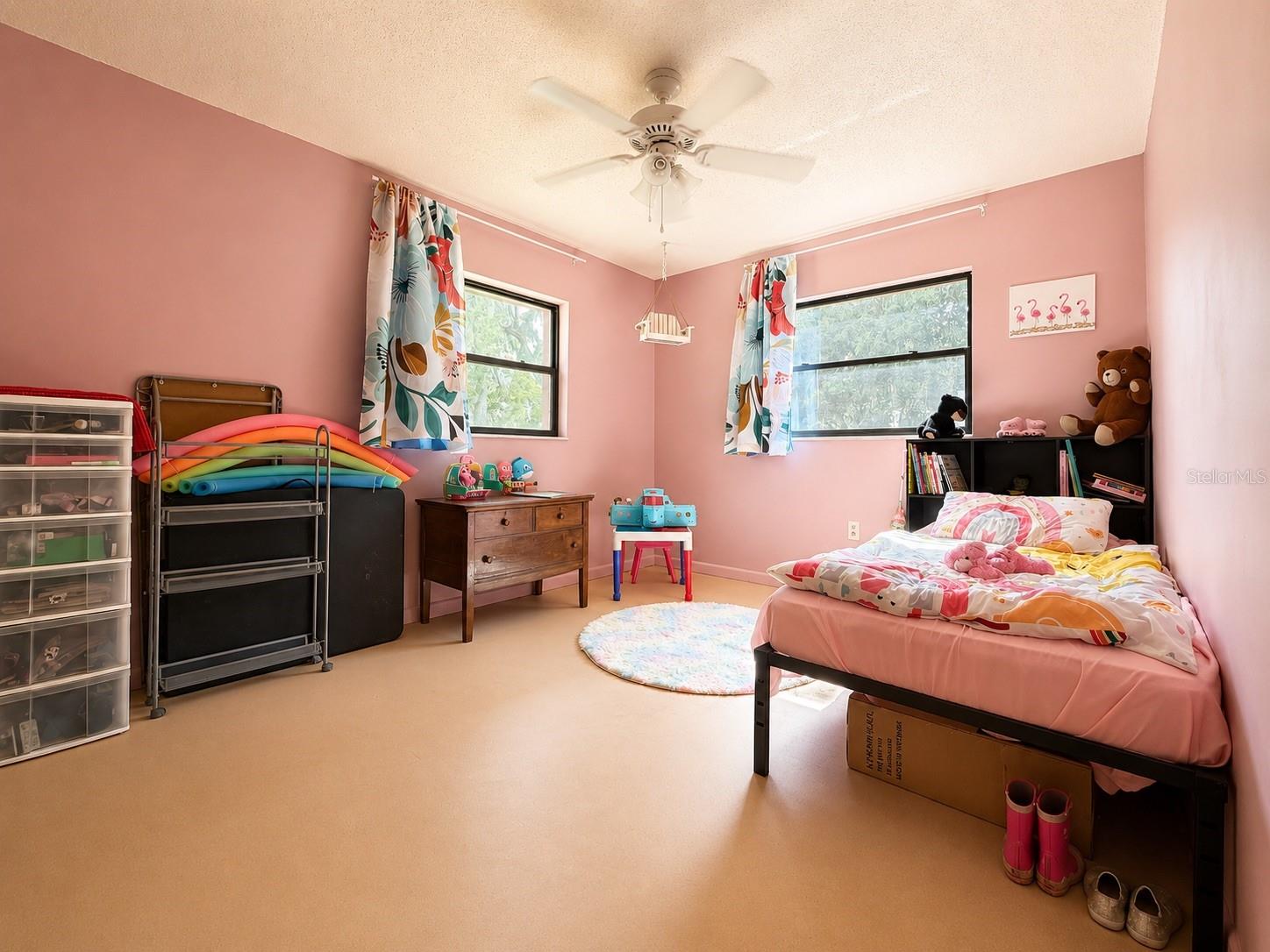 LAKE & FOREST CLUB - Residential