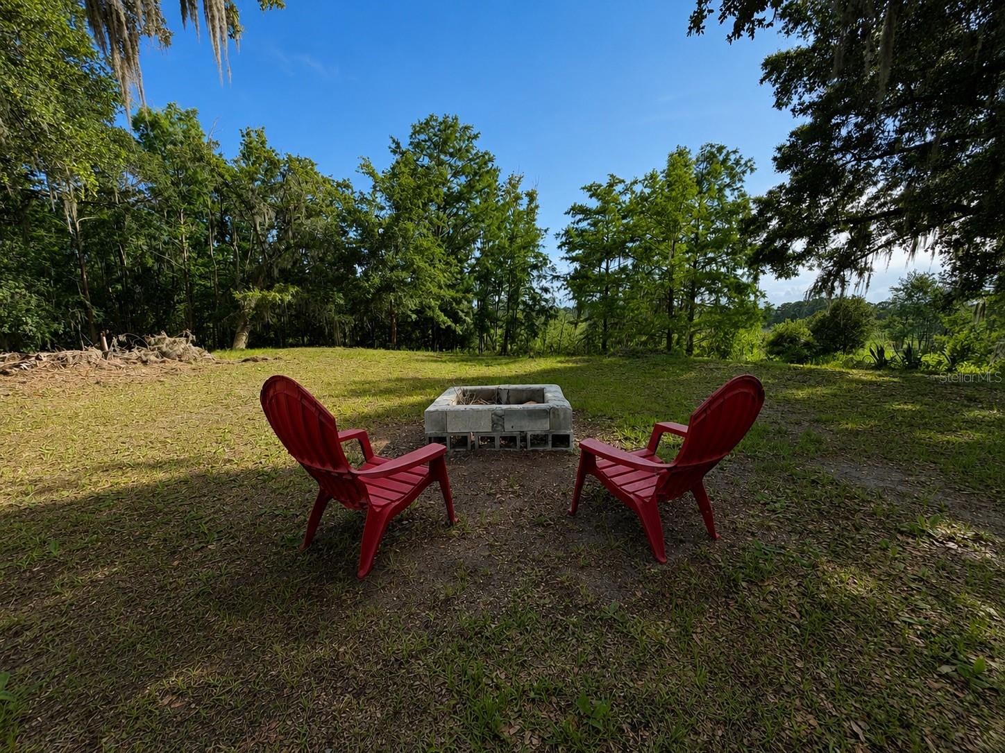 LAKE & FOREST CLUB - Residential