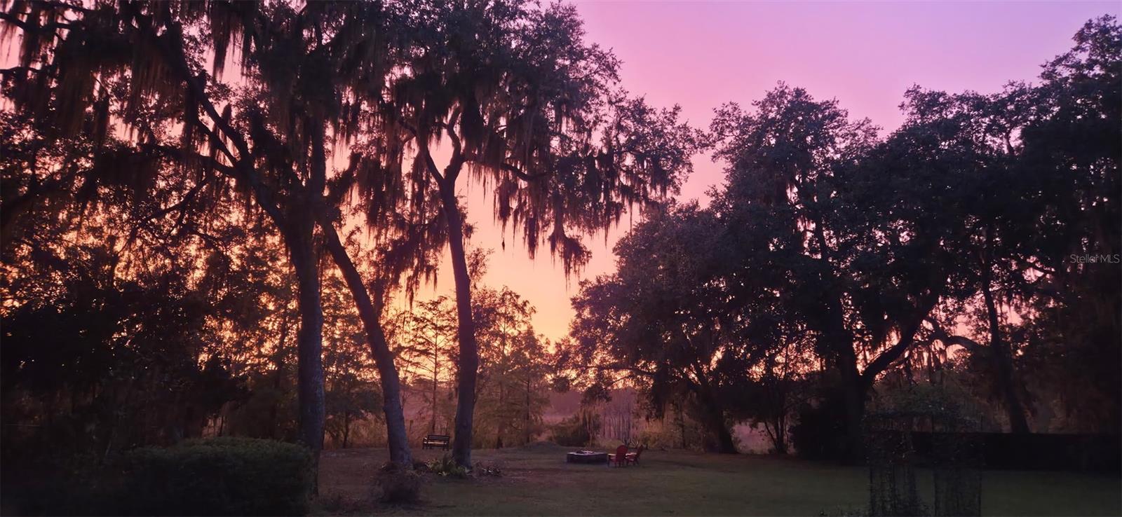 LAKE & FOREST CLUB - Residential