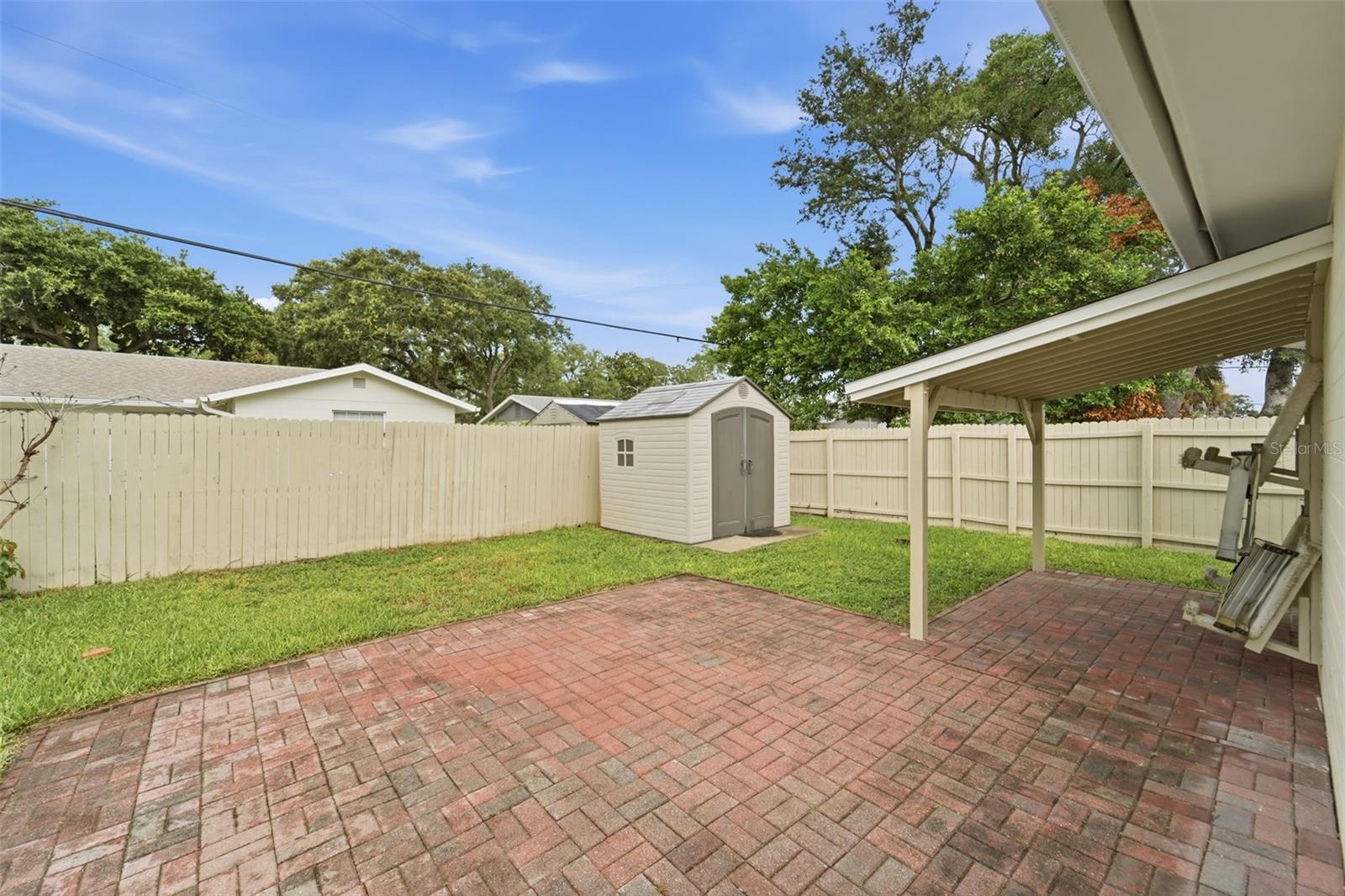 WOODMERE UN 02 - Residential