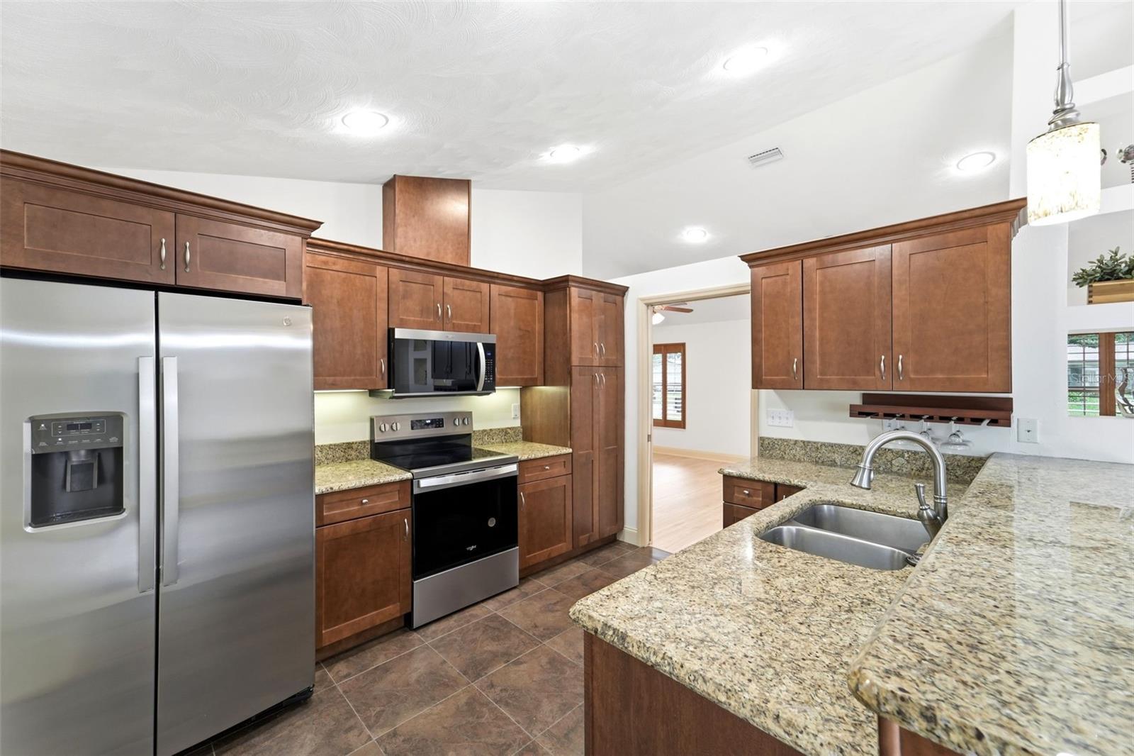 WOODMERE UN 02 - Residential