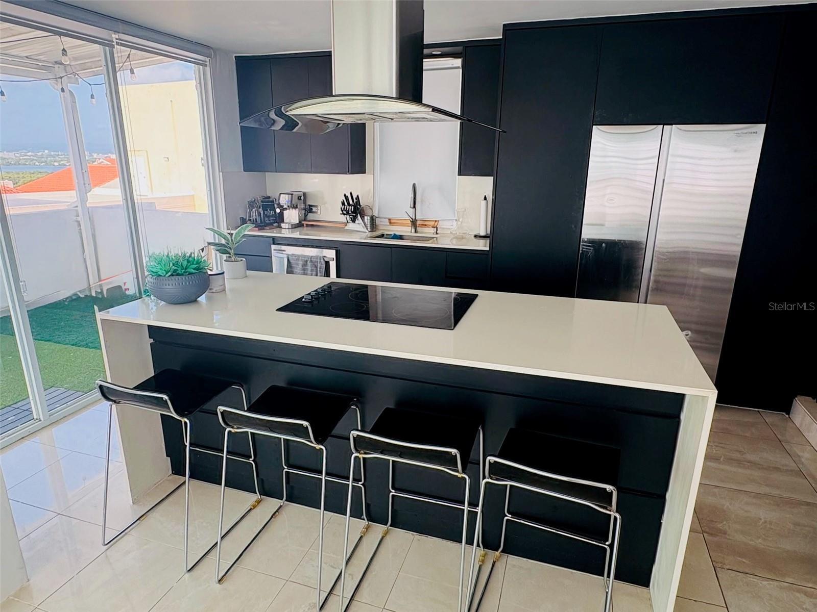 LOS PINOS COUNCIL OF OWNERS - Residential
