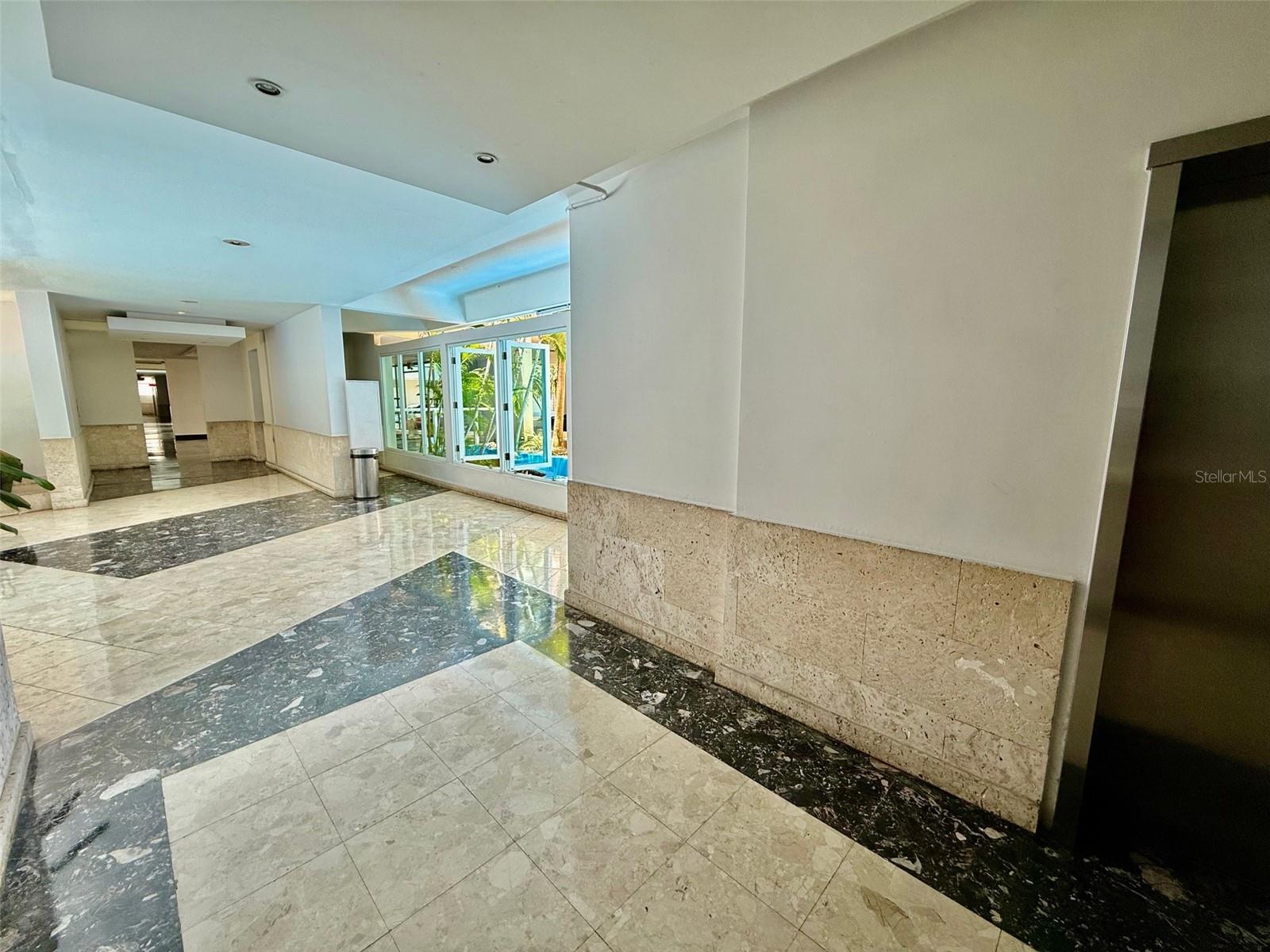 LOS PINOS COUNCIL OF OWNERS - Residential