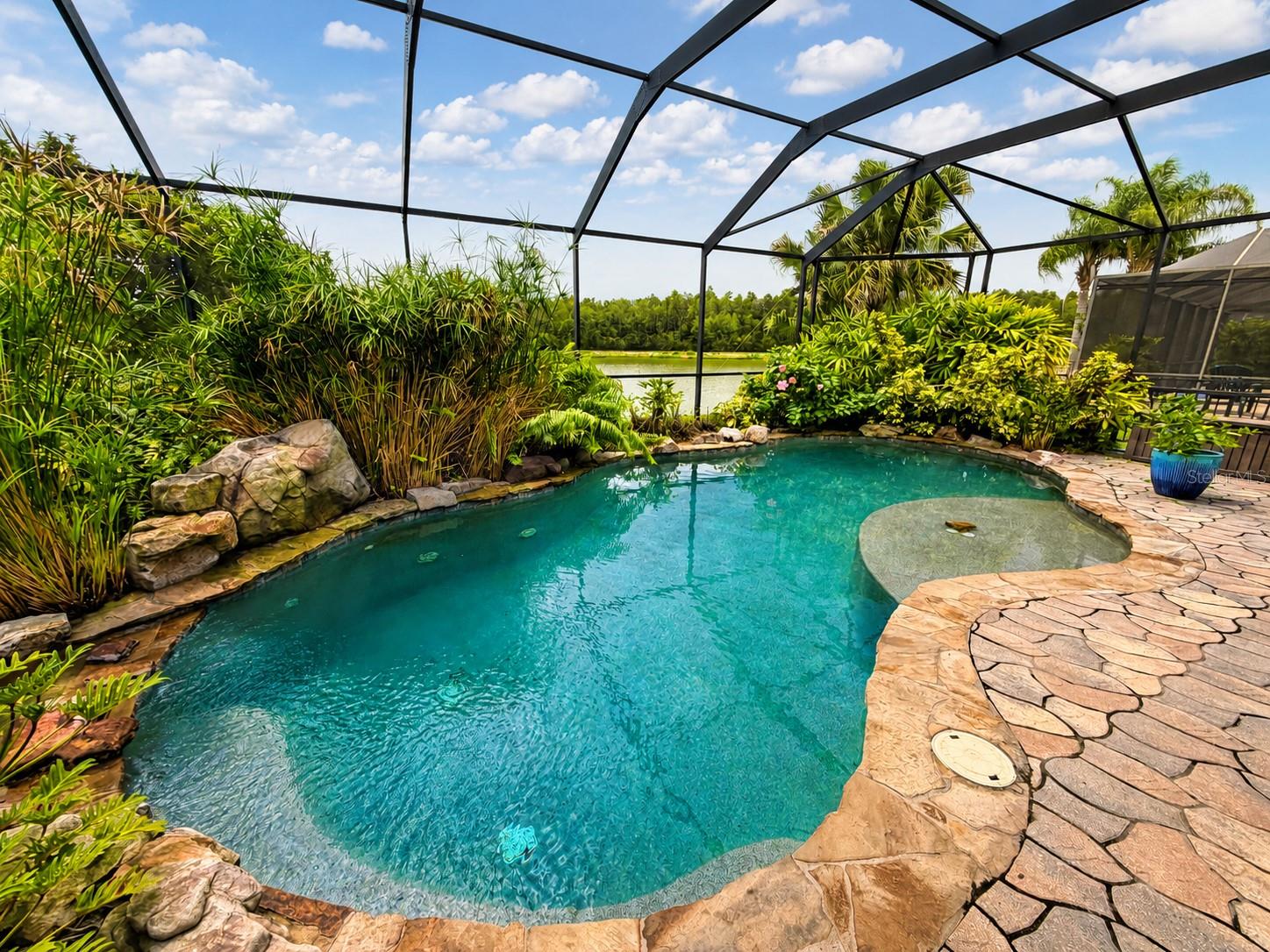 BASSET CREEK ESTATES PH 1 - Residential