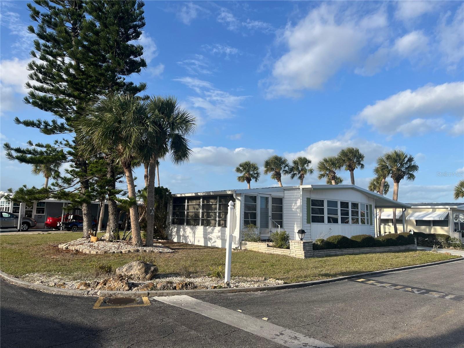 VENICE ISLE - Residential