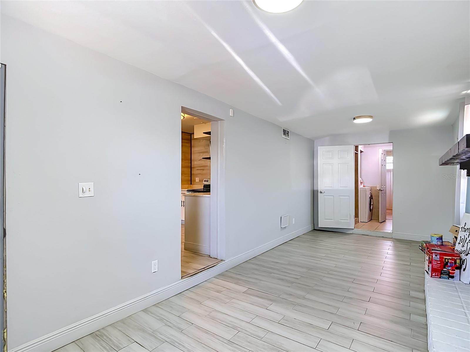 JOHN H DREWS FIRST EXT - Residential