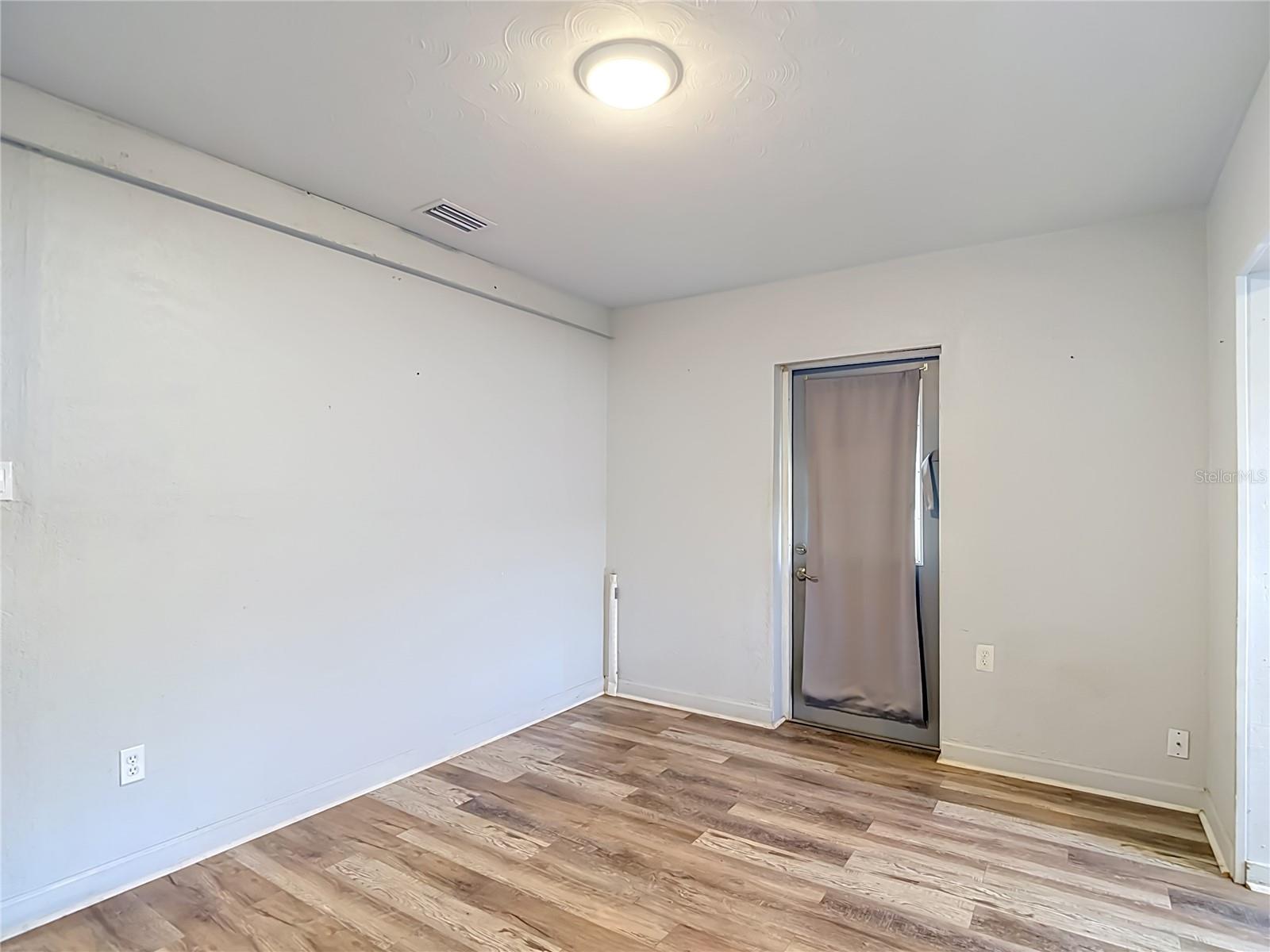 JOHN H DREWS FIRST EXT - Residential
